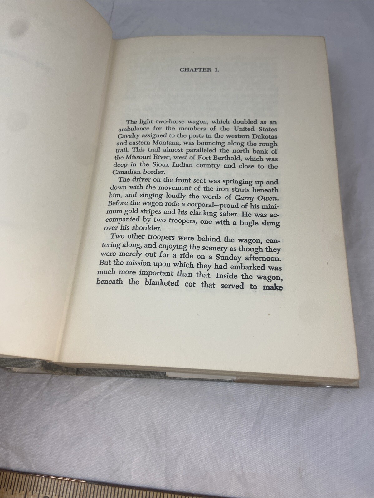 1950: The Buckskin Beau Chuck Stanley, Phoenix Press, Western HCDJ