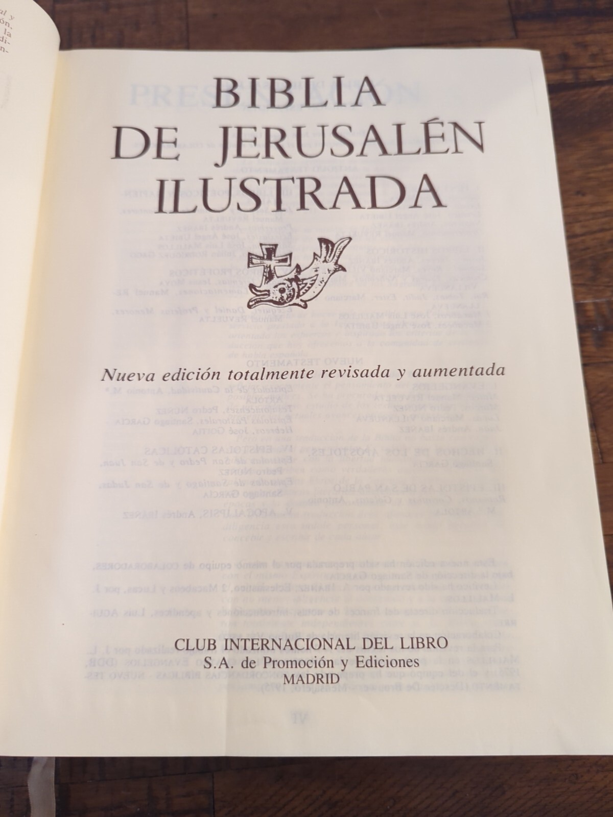 Vintage Bible-Bible Of Jerusalem, Illustrated by Gustave Doré – Volume One. 1999