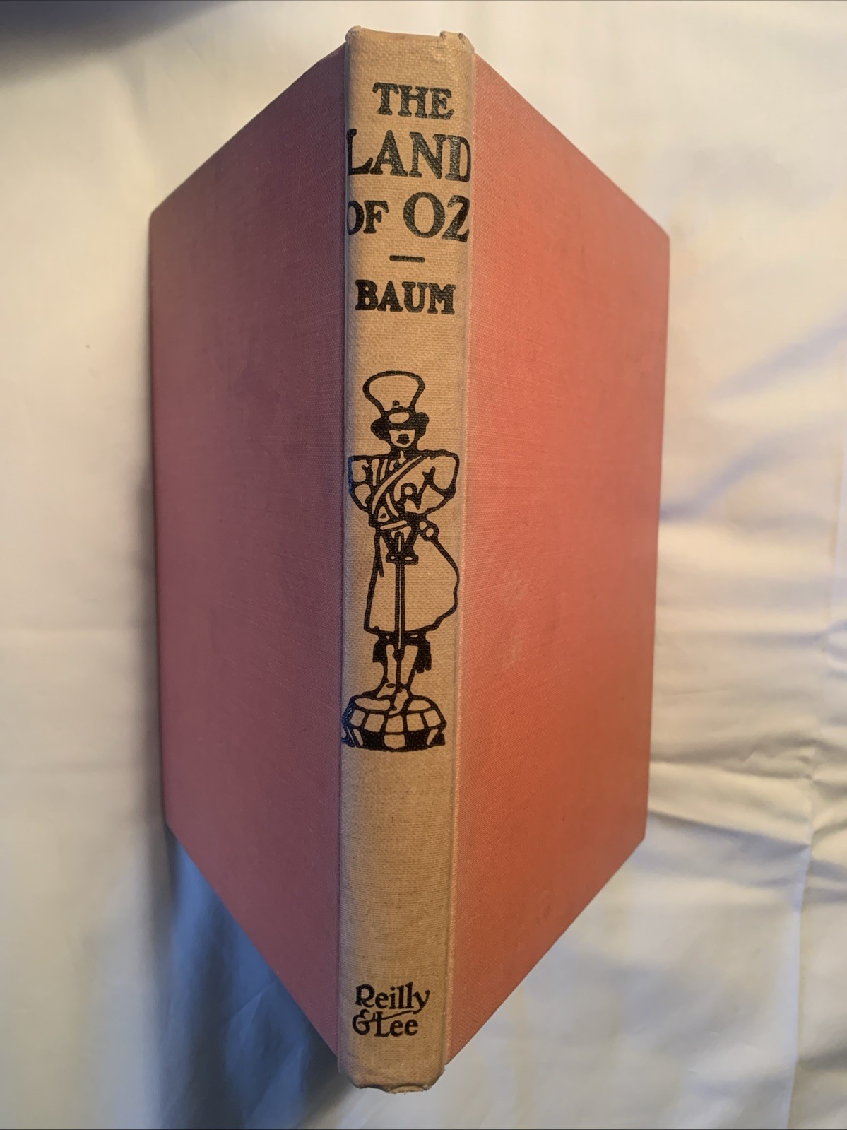 THE LAND OF OZ By L. F. Baum ILLUS J. R. Neill 1932 HB/NO DJ