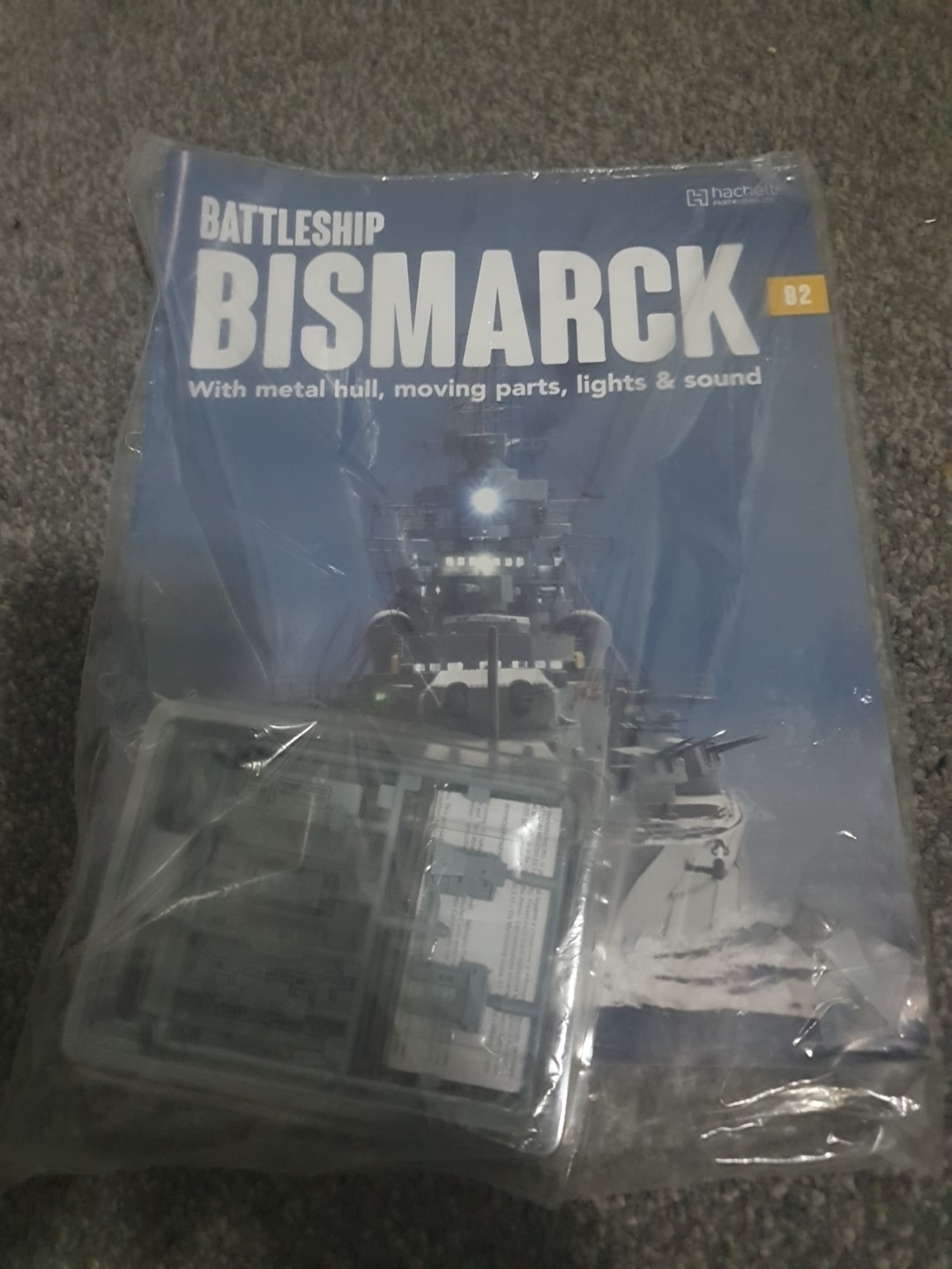 HACHETTE PARTWORKS Build The BATTLESHIP BISMARCK ISSUE #82 New