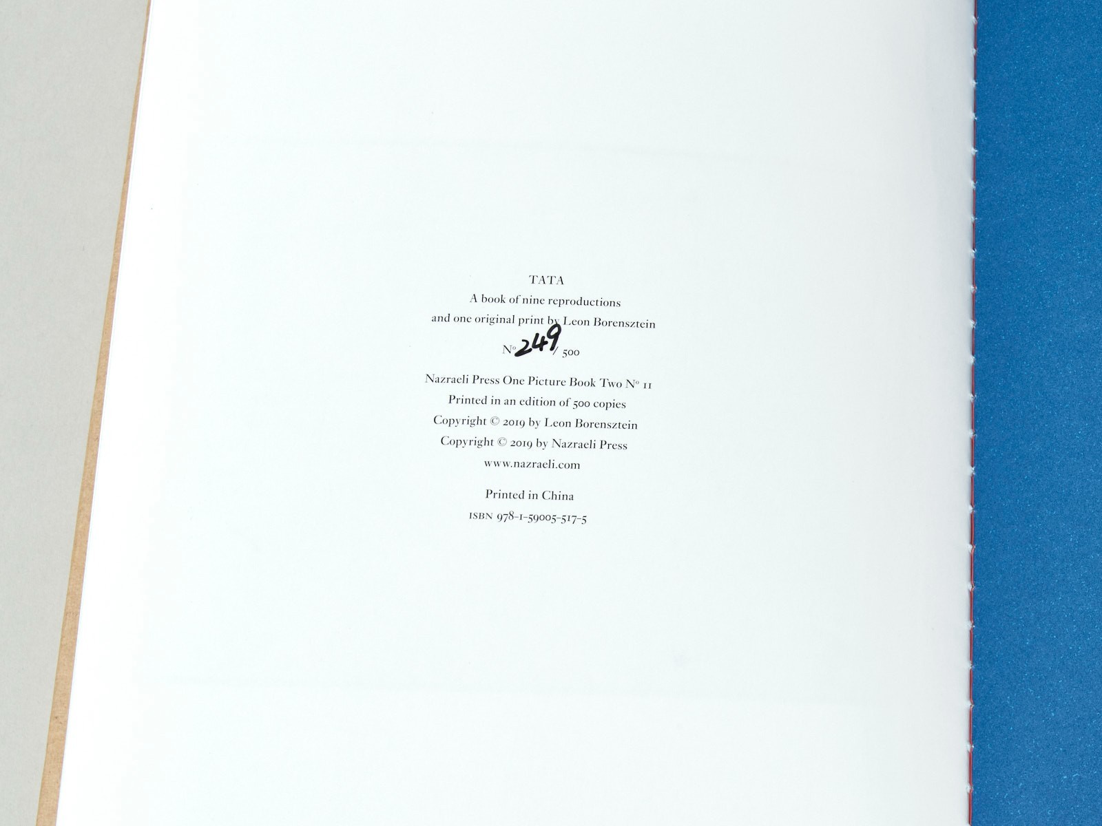 Leon Borensztein: „Tata“ Nazraeli Press One Picture Book Two #11 (1st Ed, 2019)