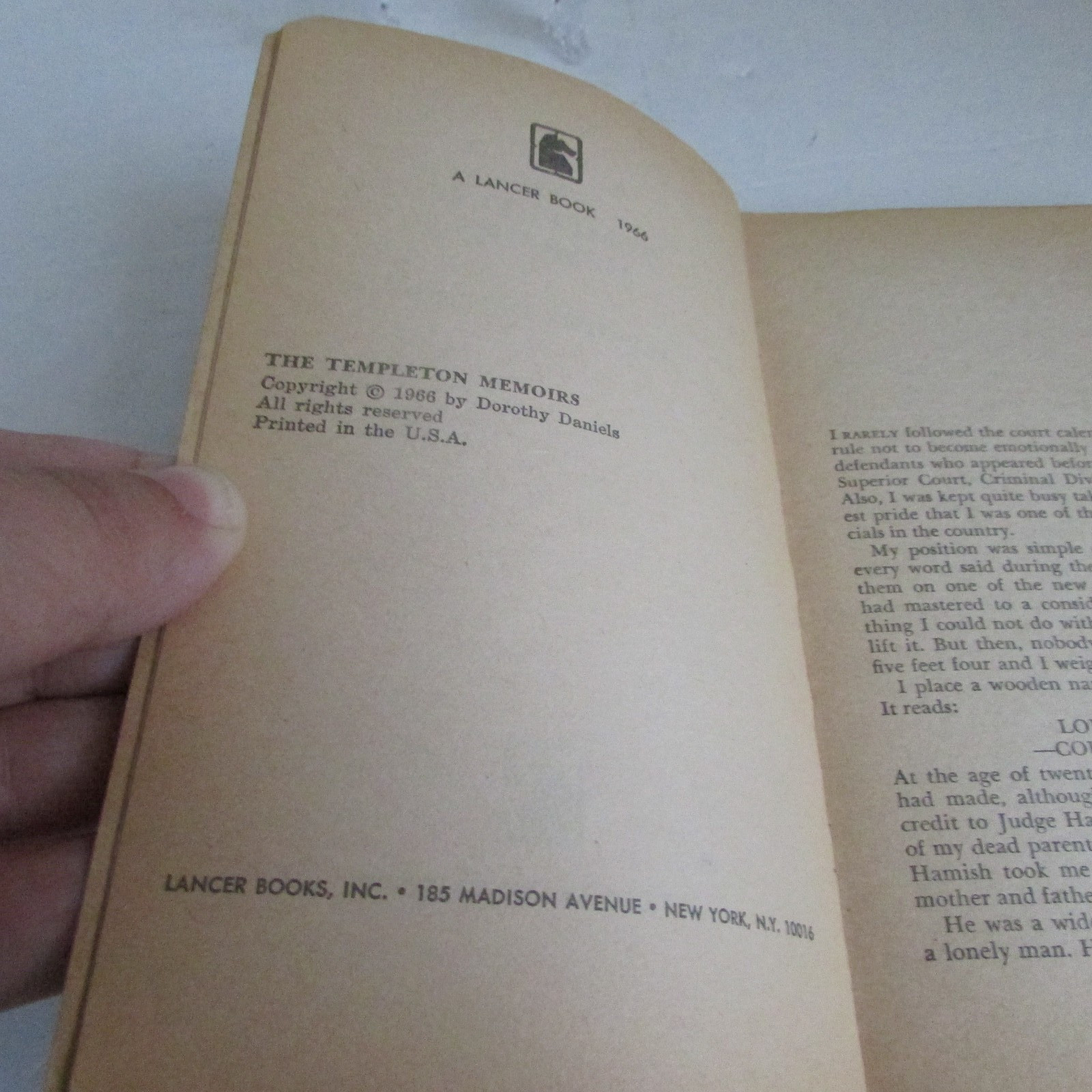 [Lancer Gothic] The Templeton Memoirs – Dorothy Daniels 1st Ed. PB