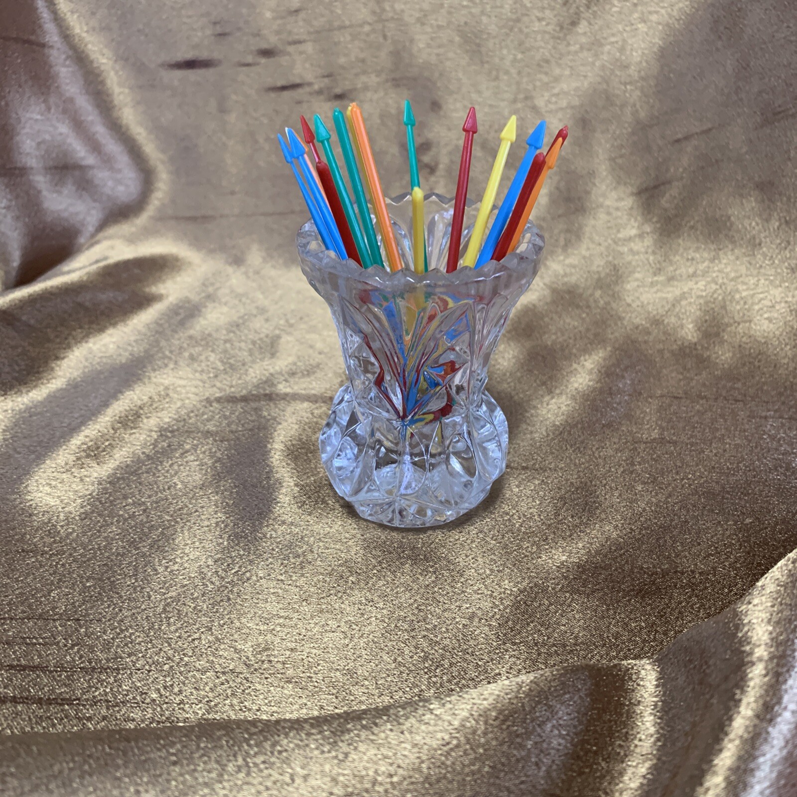 Lead Crystal Glass 3″ Toothpick Holder Bud Vase Sawtooth 3 inches Tall Pineapple