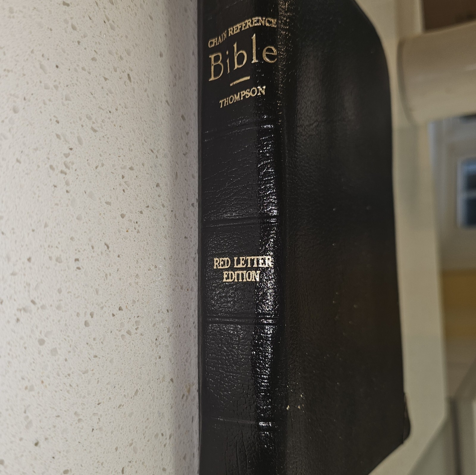 Thompson Chain-Reference Bible Red Letter Edition King James Version 1982 indexe