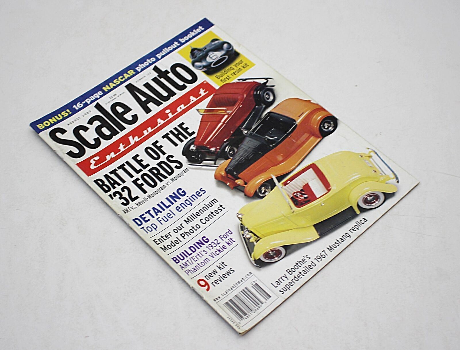 SCALE AUTO ENTHUSIAST #132 Aug 2000, Battle of the ’32 Fords, Detailing, New Kit