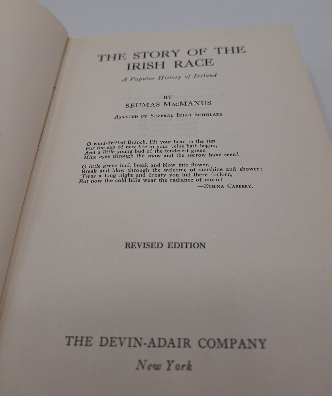 The Story of the Irish Race by Seumas MacManus – 1971 Hardcover w/ DJ