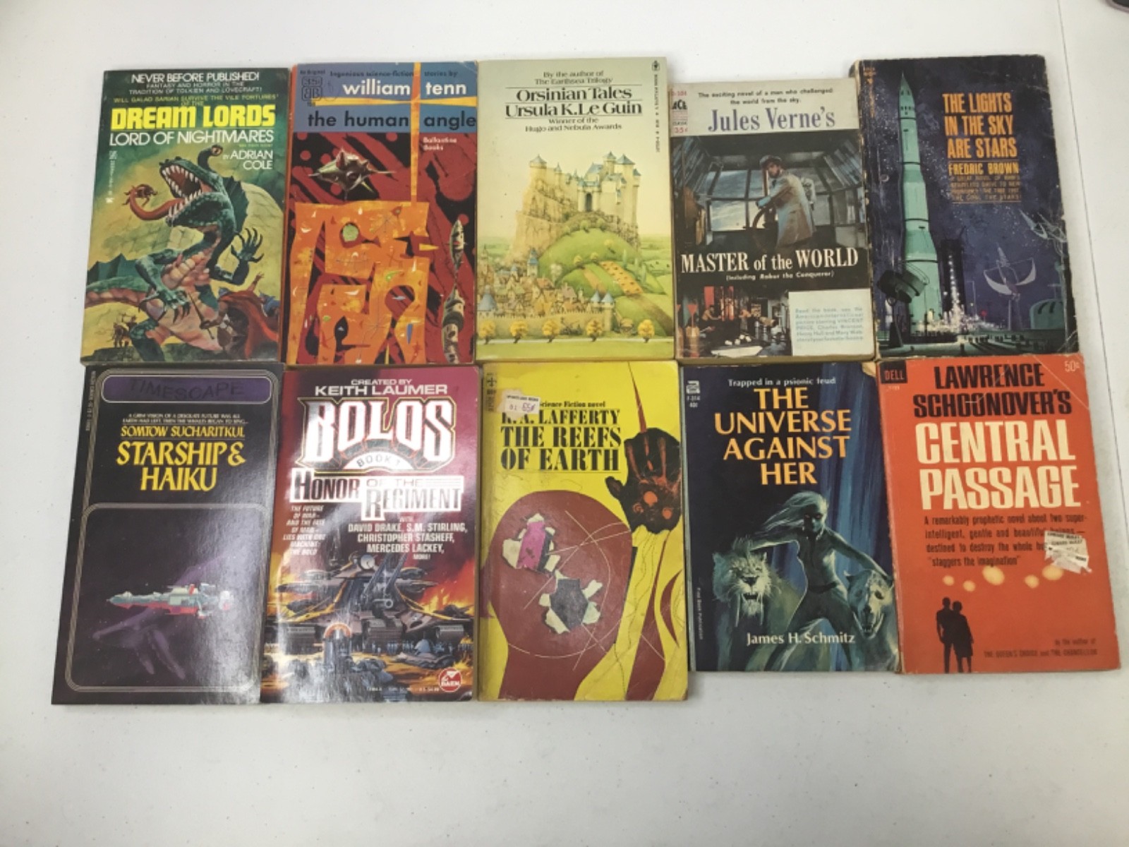 Lot of 10 Mixed Vintage Sci Fi/Fantasy Books. PB