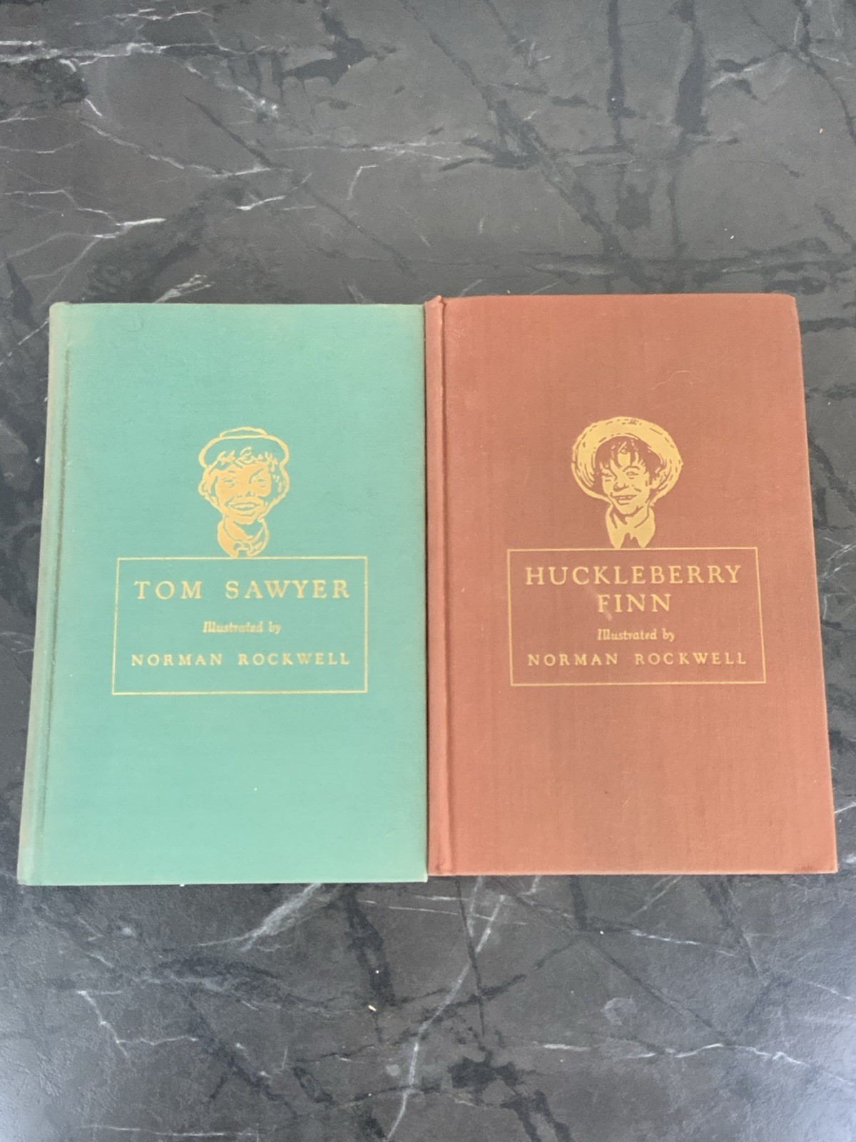 1944 Tom Sawyer Huckleberry Finn Norman Rockwell WWII Heritage Box Set