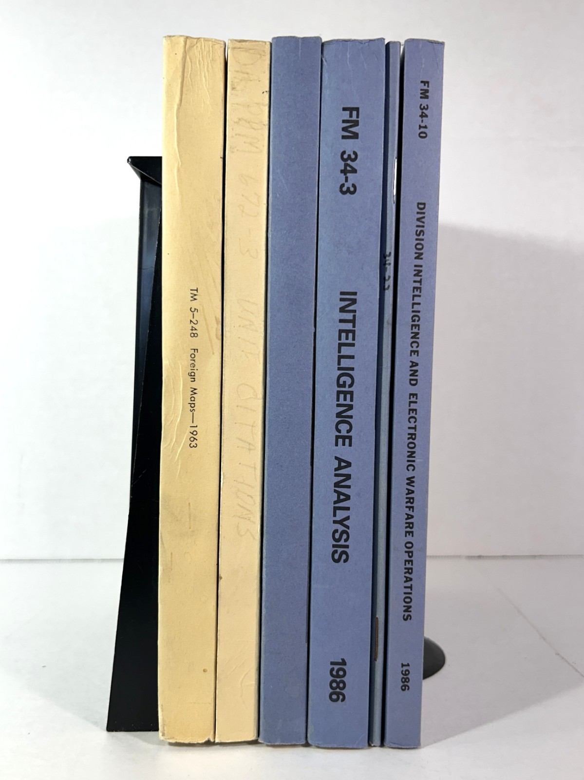 Lot of 6 Military Training Manuals 1960s-1980s Staple-bound Softcovers