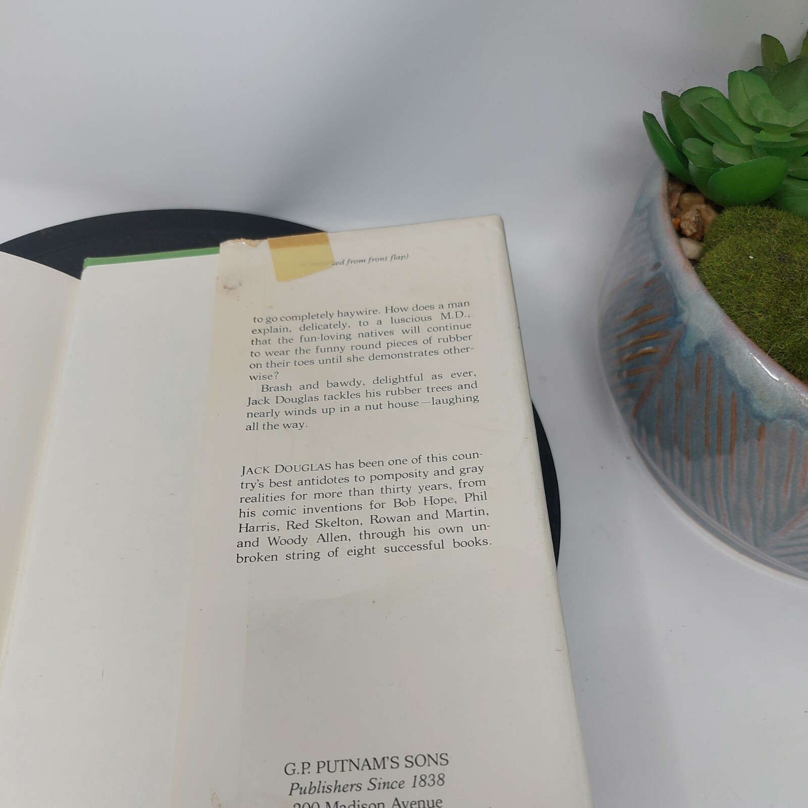 VTG GOING NUTS IN BRAZIL WITH JACK DOUGLAS GP PUTNAM’S SONS 1977 HCDJ