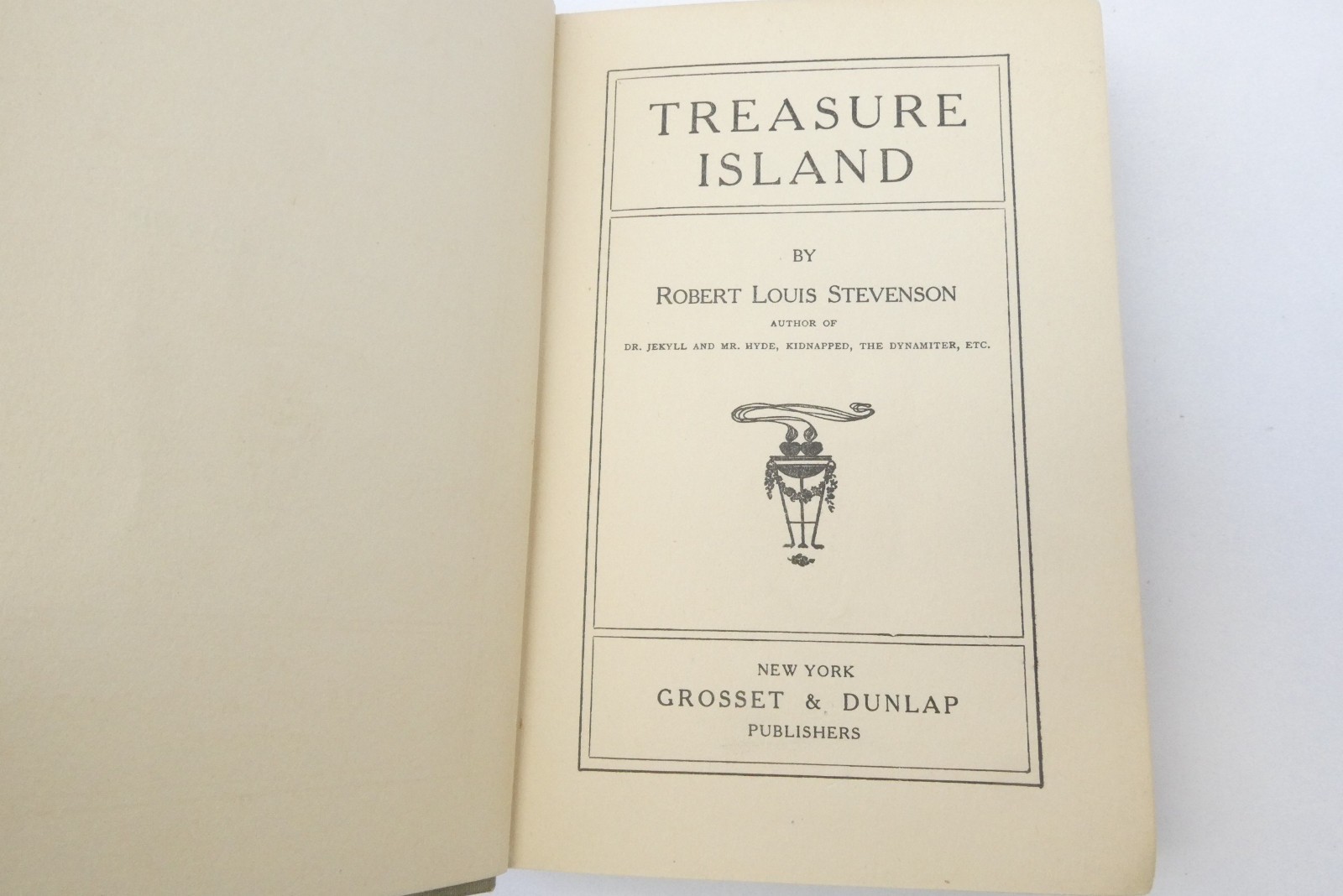 Treasure Island Robert Louis Stevenson Early Grosset & Dunlap Hardcover
