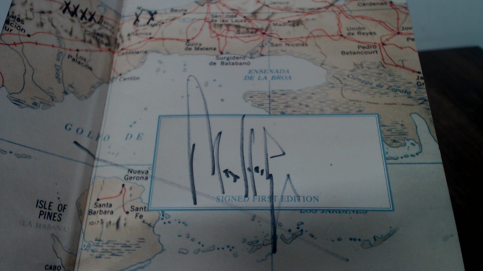 Abyss: The Cuban Missile Crisis 1962 (Signed.), Hastings, Max, Wi