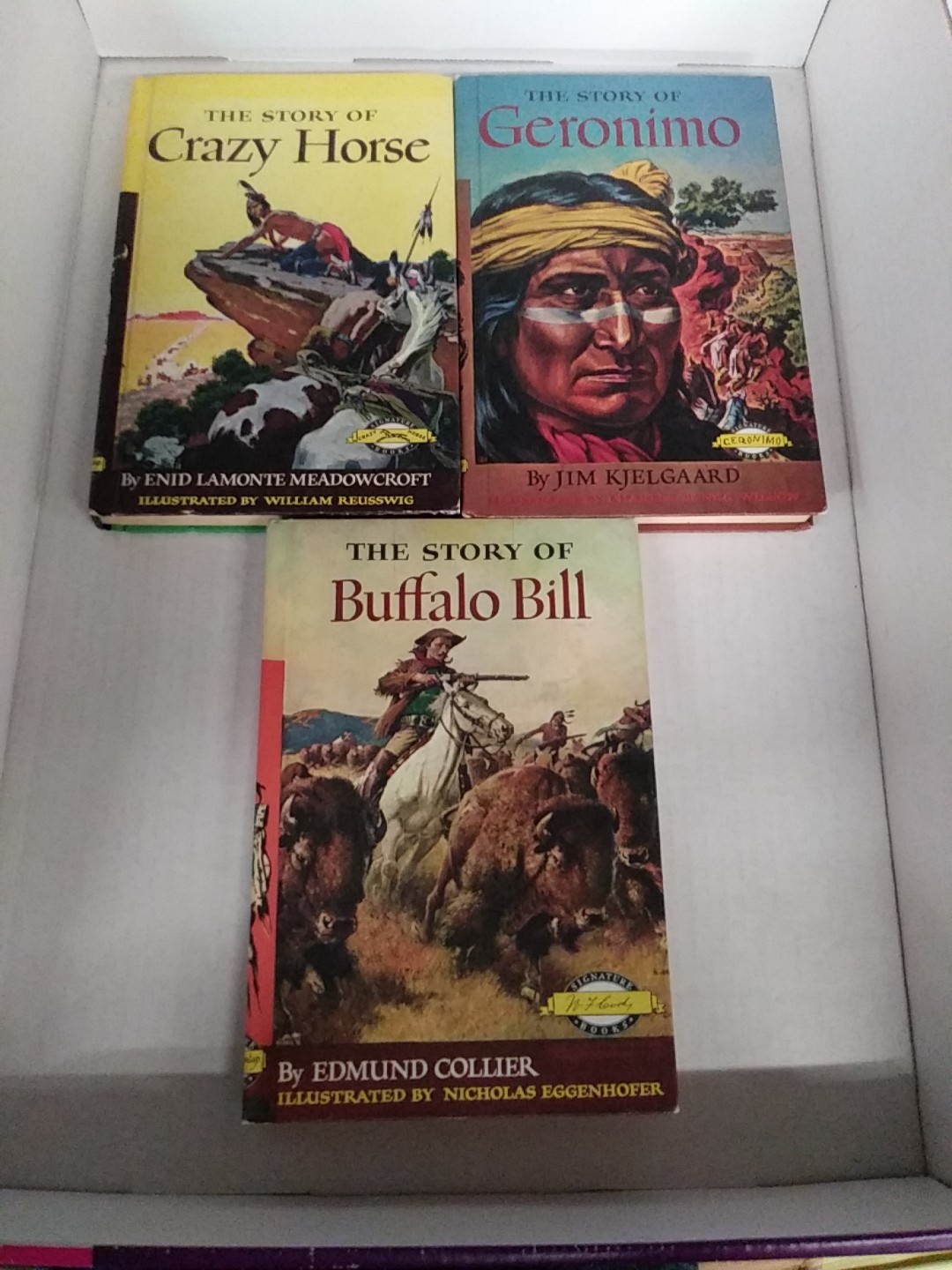 HC Lot Story Of Buffalo Bill Crazy Horse Geronimo Grosset Dunlap Signature Books