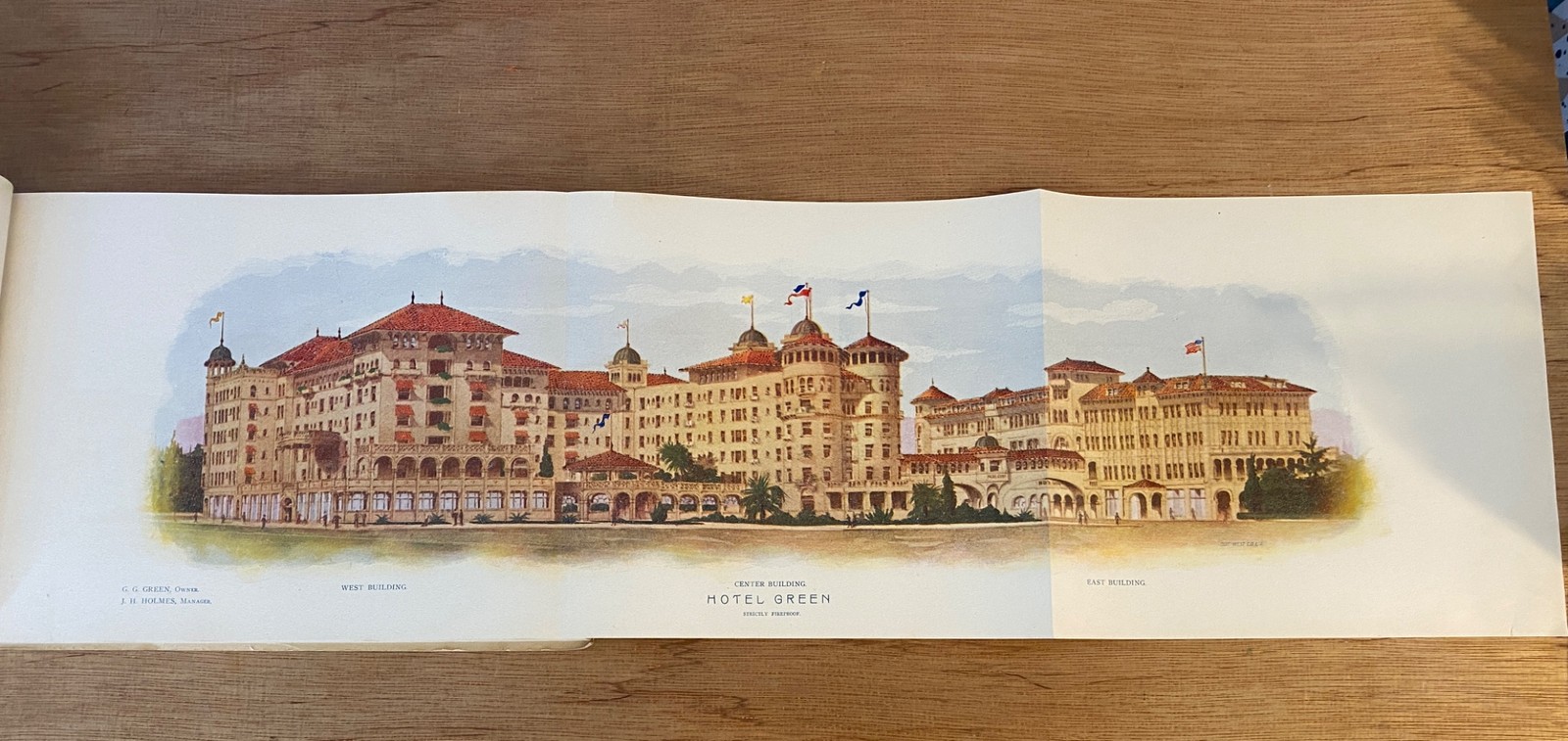 ILLUSTRATED SOUVENIR BOOK Pasadena Board of Trade 1903 Rose Parade & Fine Homes