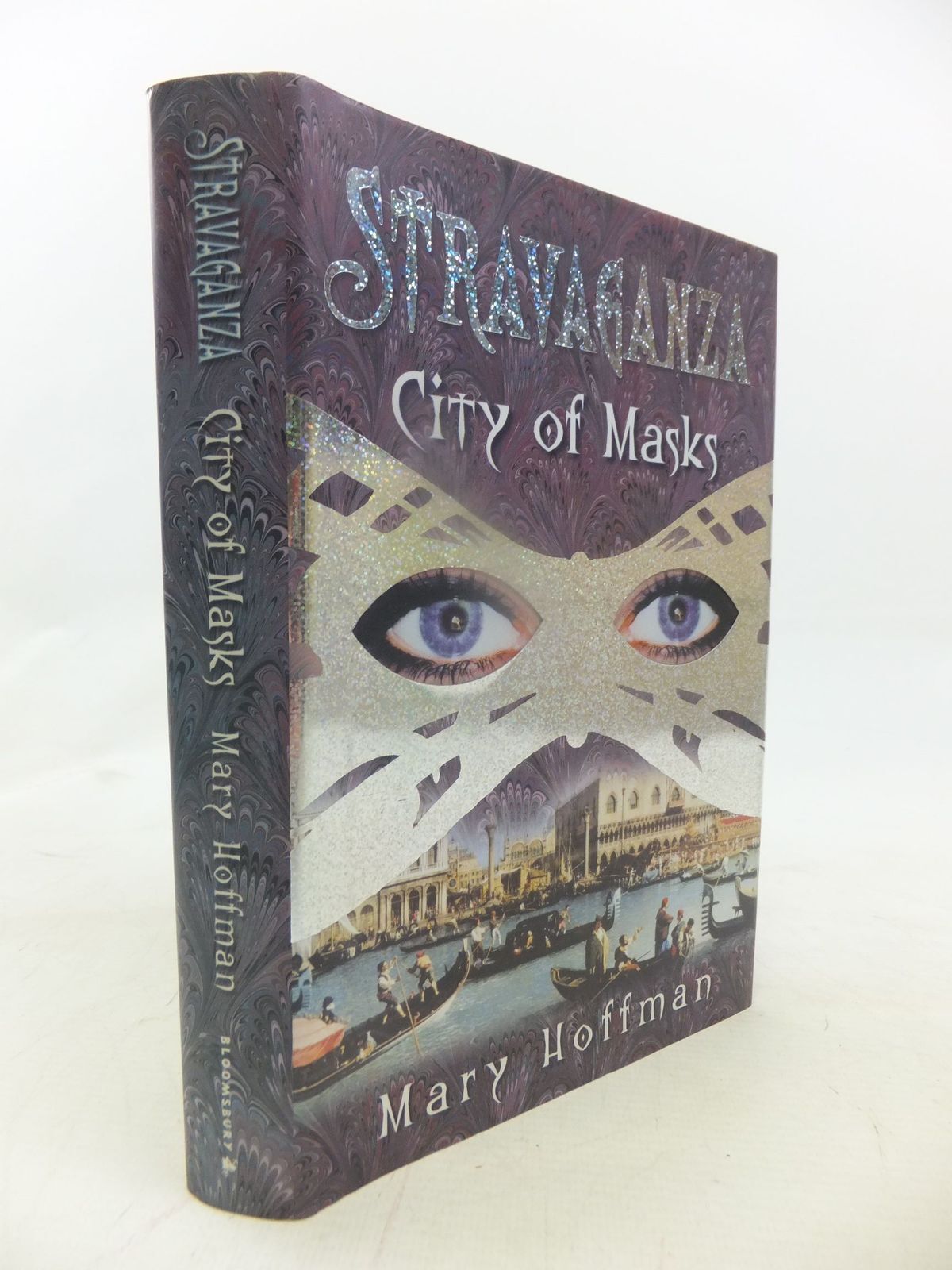 STRAVAGANZA CITY OF MASKS – Hoffman, Mary. Illus. by Bailey, Peter