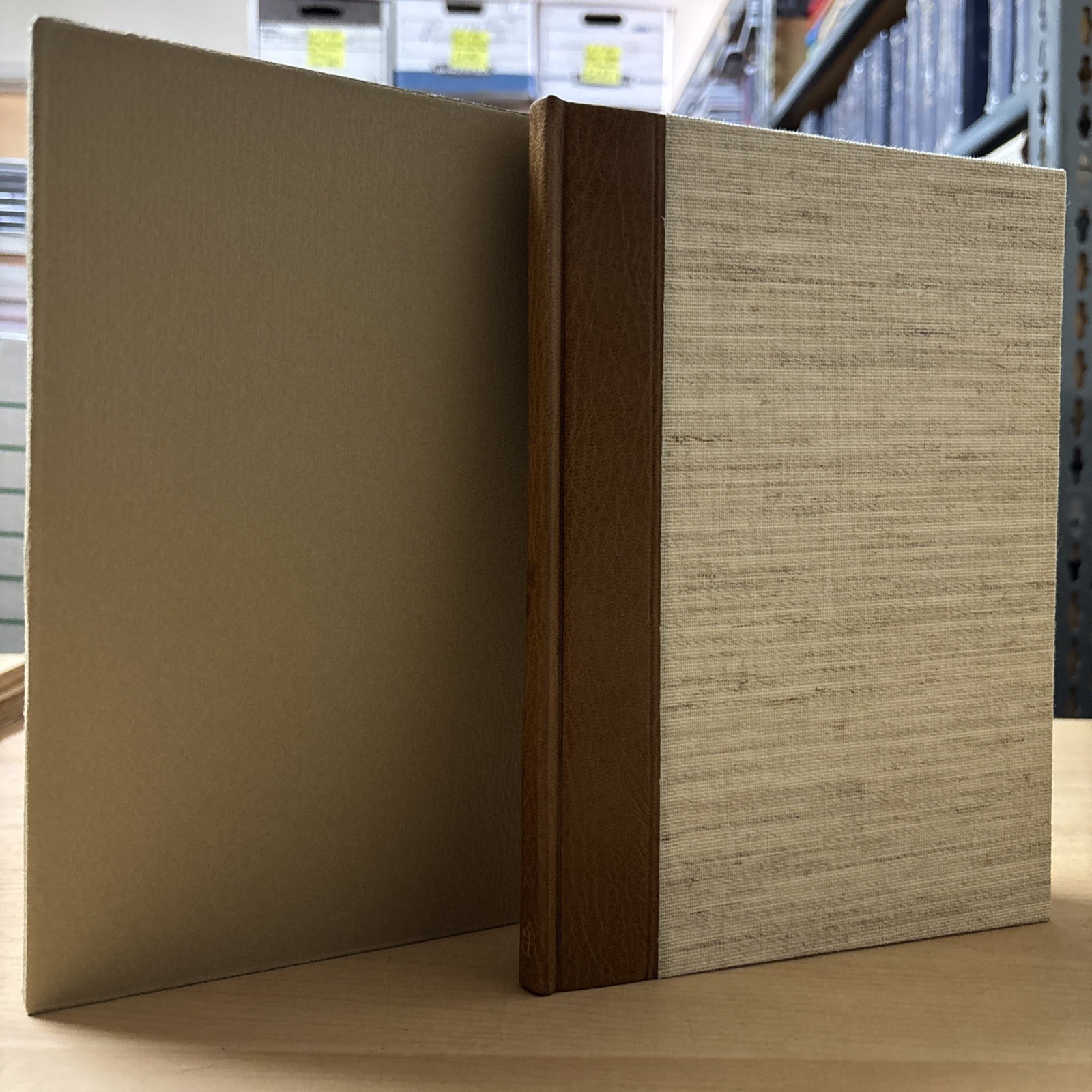 Est Modus in Rebus Quinti Horati Flacci Limited Signed Edition #12/100 HC 1980
