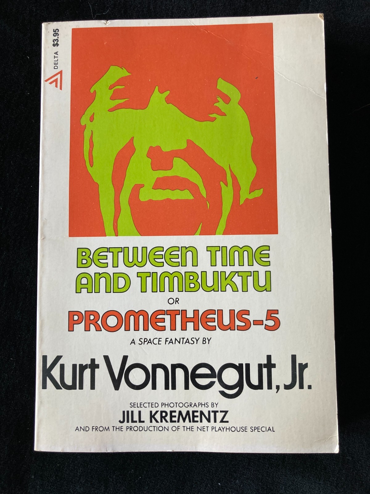 Between Time and Timbuktu or Prometheus – 5 by Kurt Vonnegut, Jr. 1972 8th print