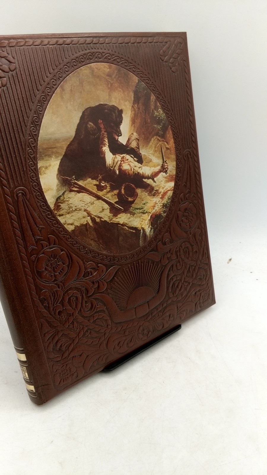 The Frontiersmen Paul O’Neil Hardcover First printing 1977