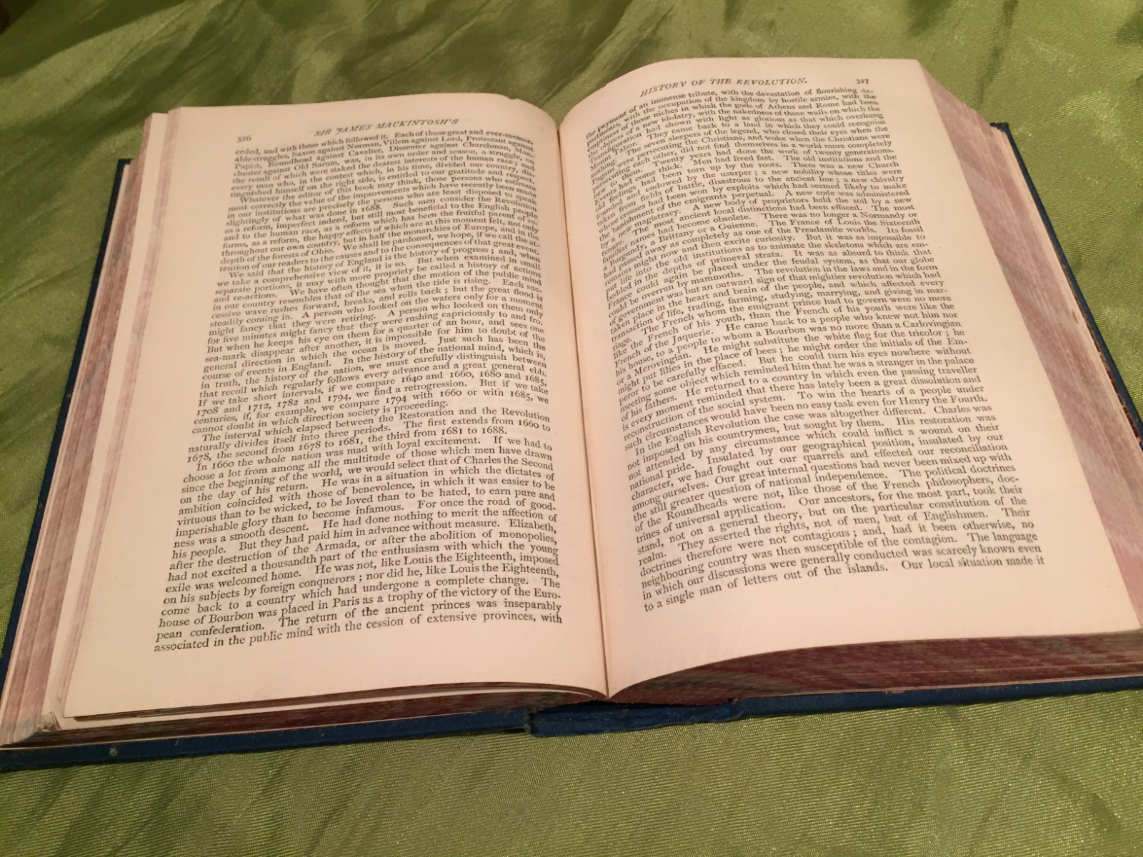 LORD MACAULAY’S ESSAYS AND LAYS OF ANCIENT ROME – LONGMANS, GREEN 1889 HB VG