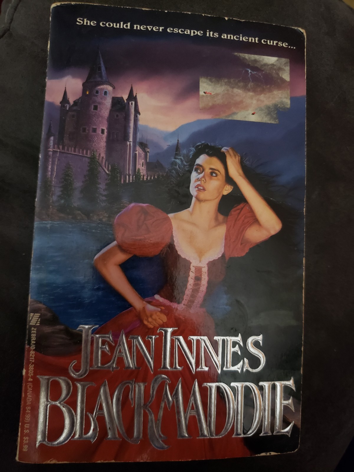 Jean Innes – Blackmaddie (Zebra Gothic) – 1992 – paperback Good