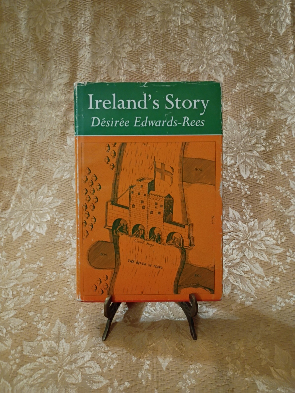 1967 Ireland’s Story Desiree Edwards-Rees HC Constable Young History Book