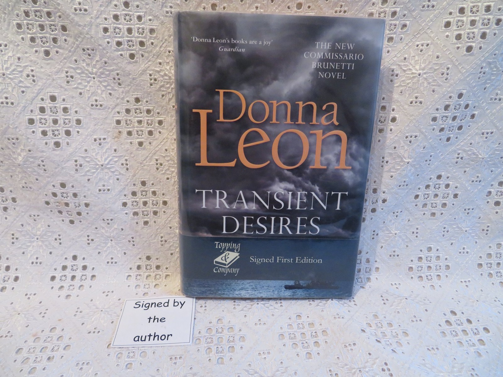 Donna Leon SIGNED Transient Desires 1st Edition HB DJ 2021