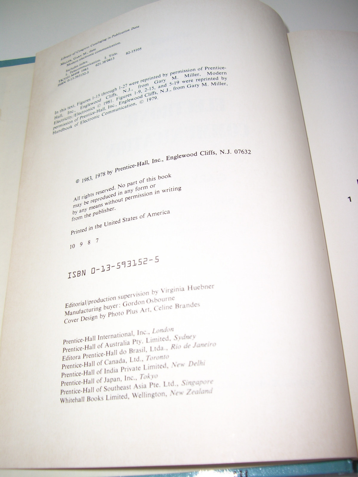 Modern Electronic Communication, Gary M. Miller, Hardback, 2nd ed., 1983