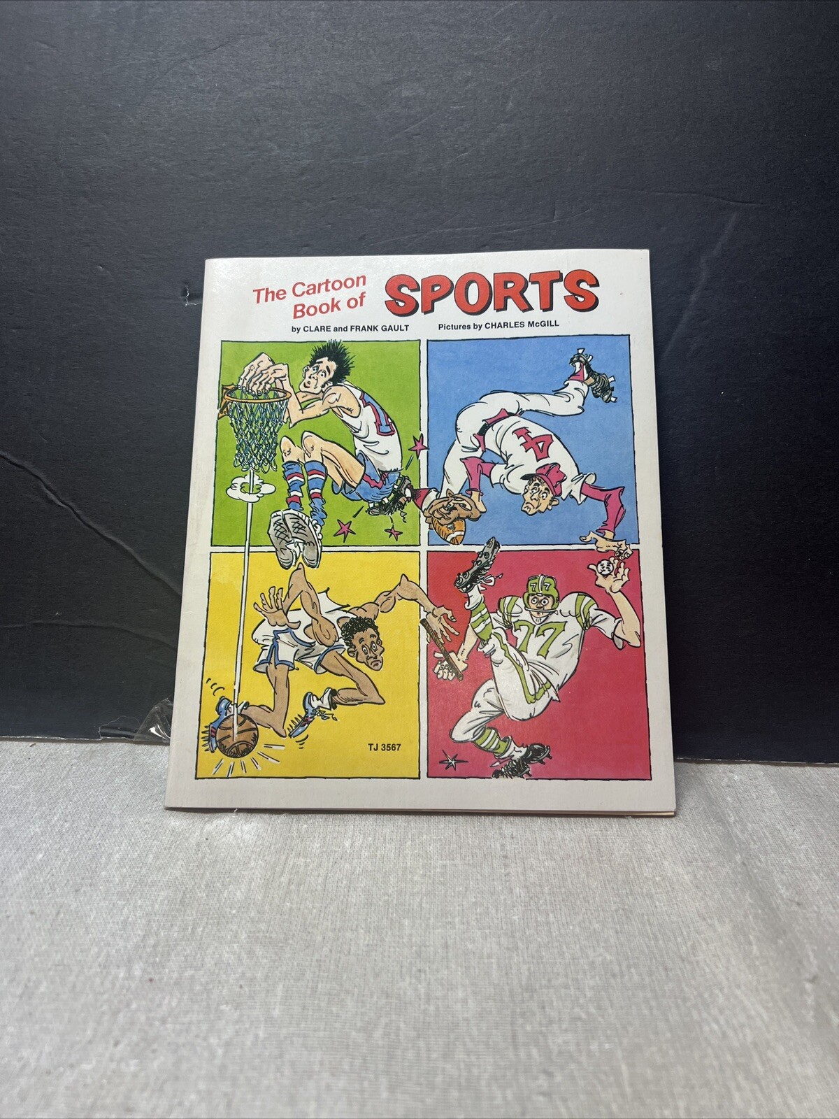 1977 THE CARTOON BOOK OF SPORTS Paperback Book by CLARE & FRANK GAULT