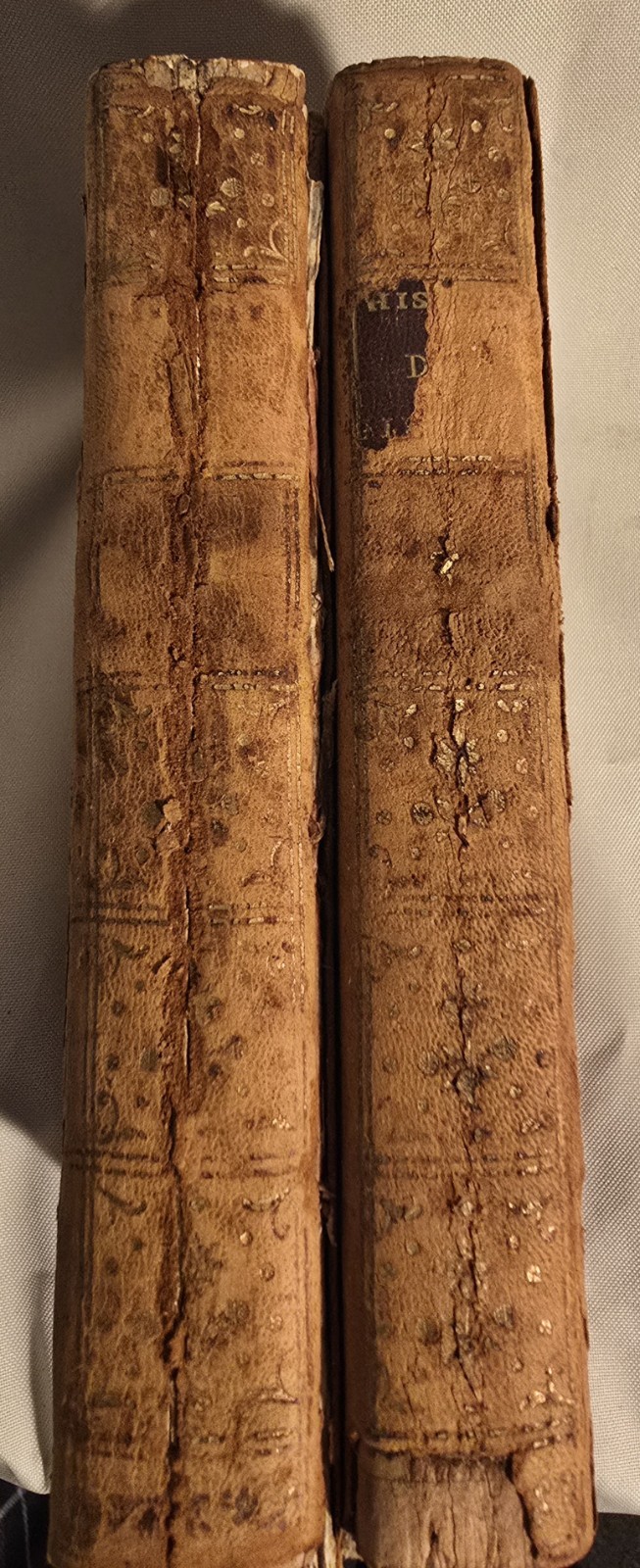 1771 Dated books Histoire de Gil Blas 2 Vols Le Sage Nouvelle Édition