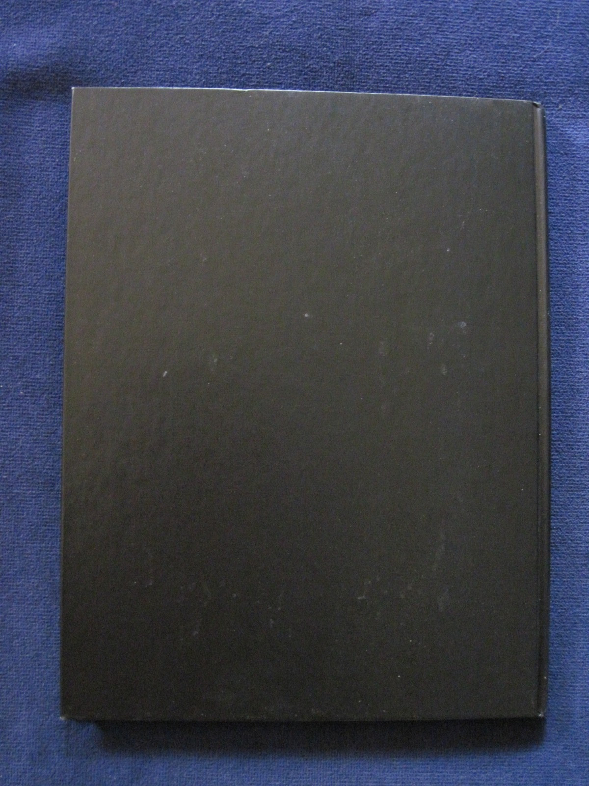 NICOLAS CAGE COMIC BOOK COLLECTION AUCTION CATALOGUE – 1st ED. HC IN DJ