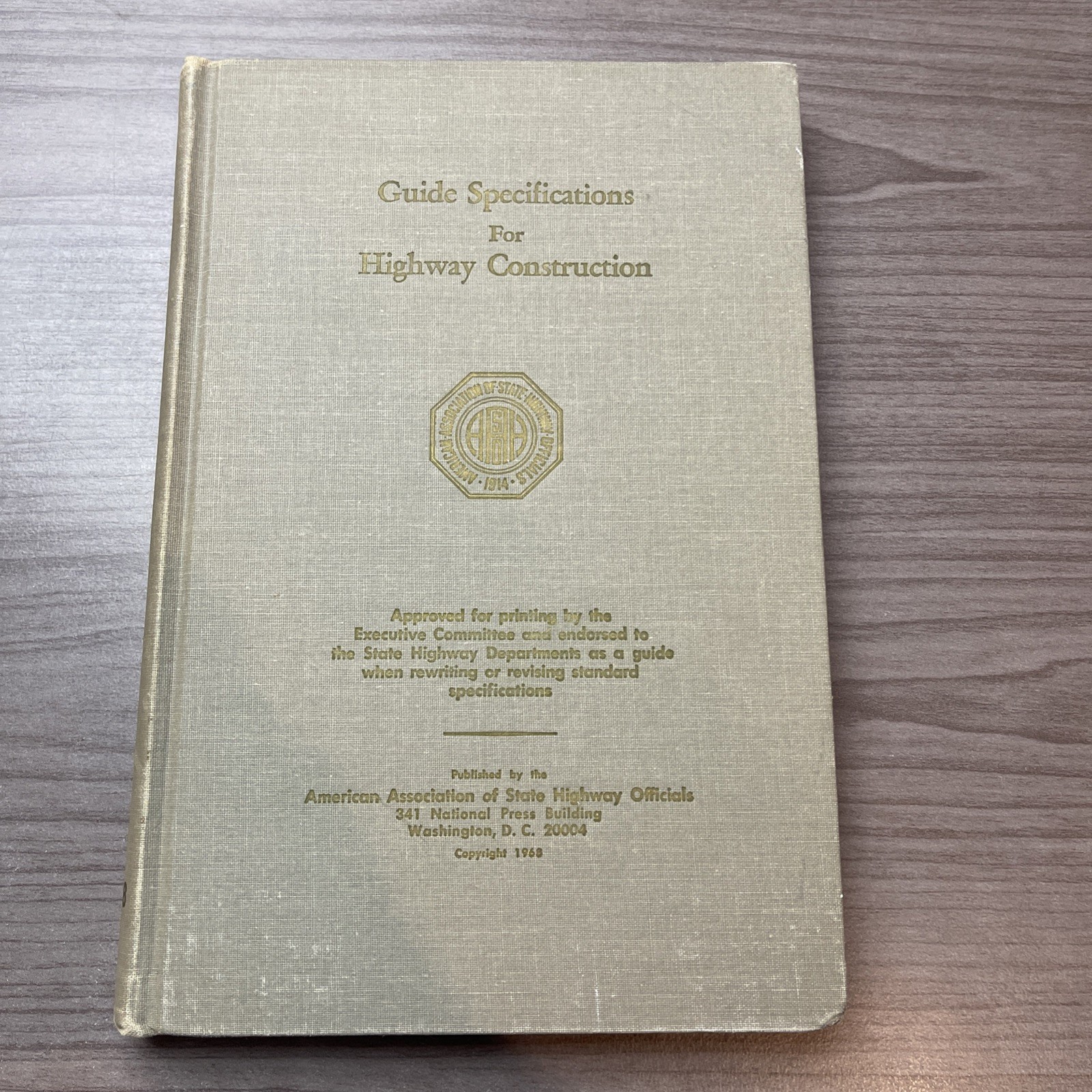 Guide Specifications for Highway Construction AASHO 1968 HC