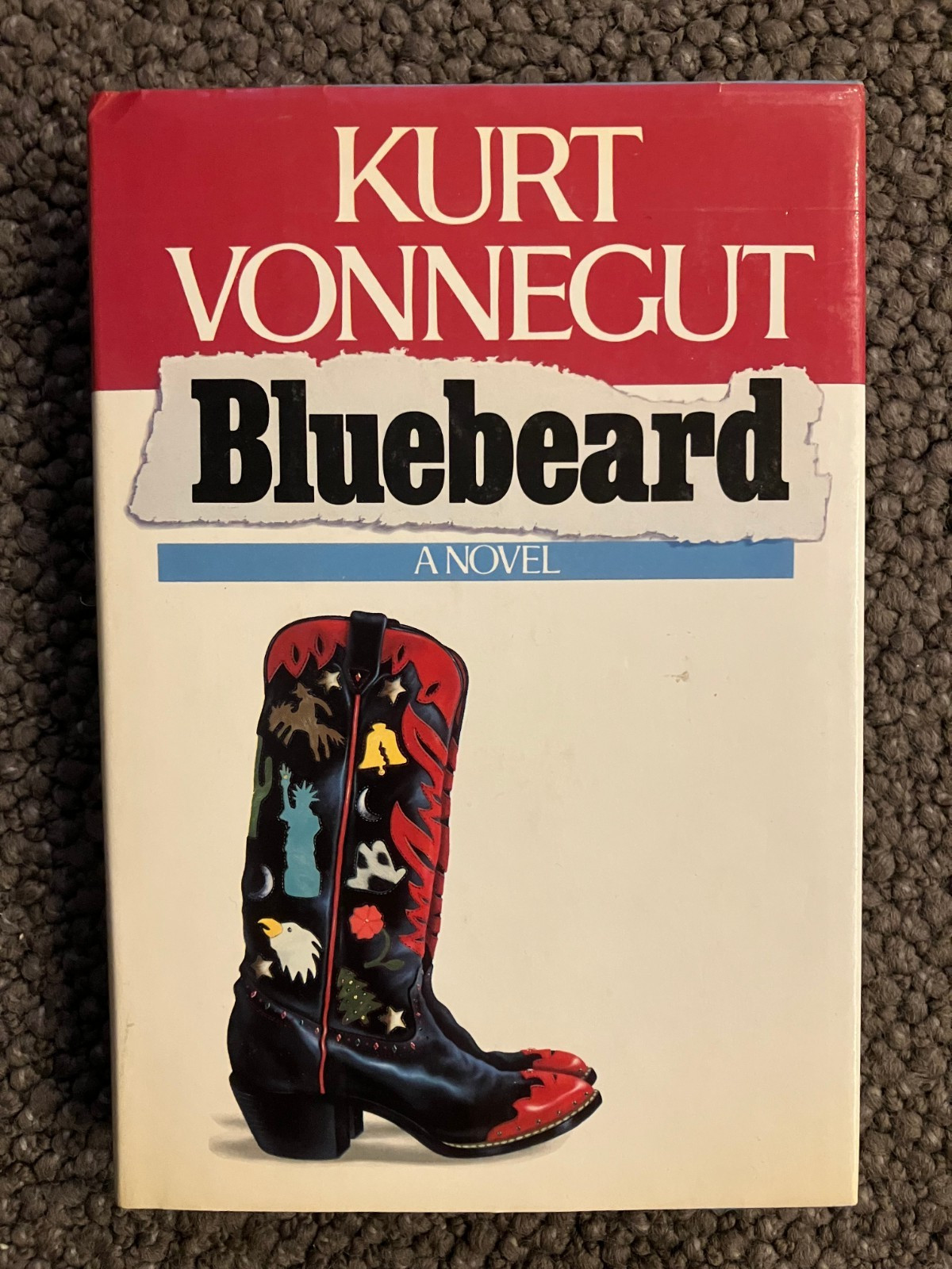 VONNEGUT, Kurt. Bluebeard. New York: Delacorte Press, 1987. HC First Trade Ed.