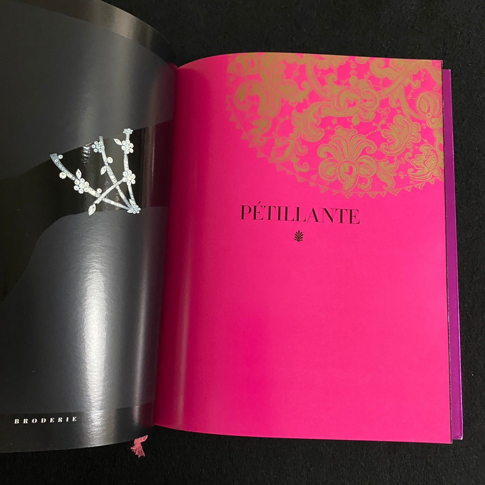 Van Cleef & Arpels Couture 2004 Jewelry Design Catalog French English Art Book