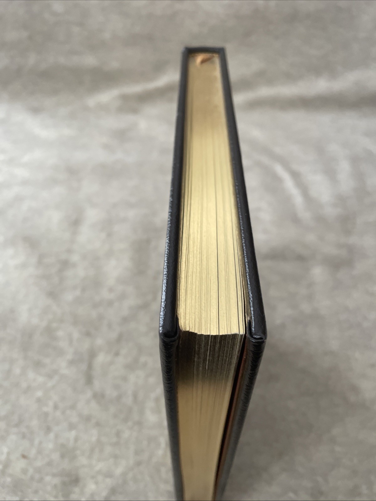 Easton Press Famous Editions The Threepenny Opera by Bertolt Brecht NEAR MINT OB