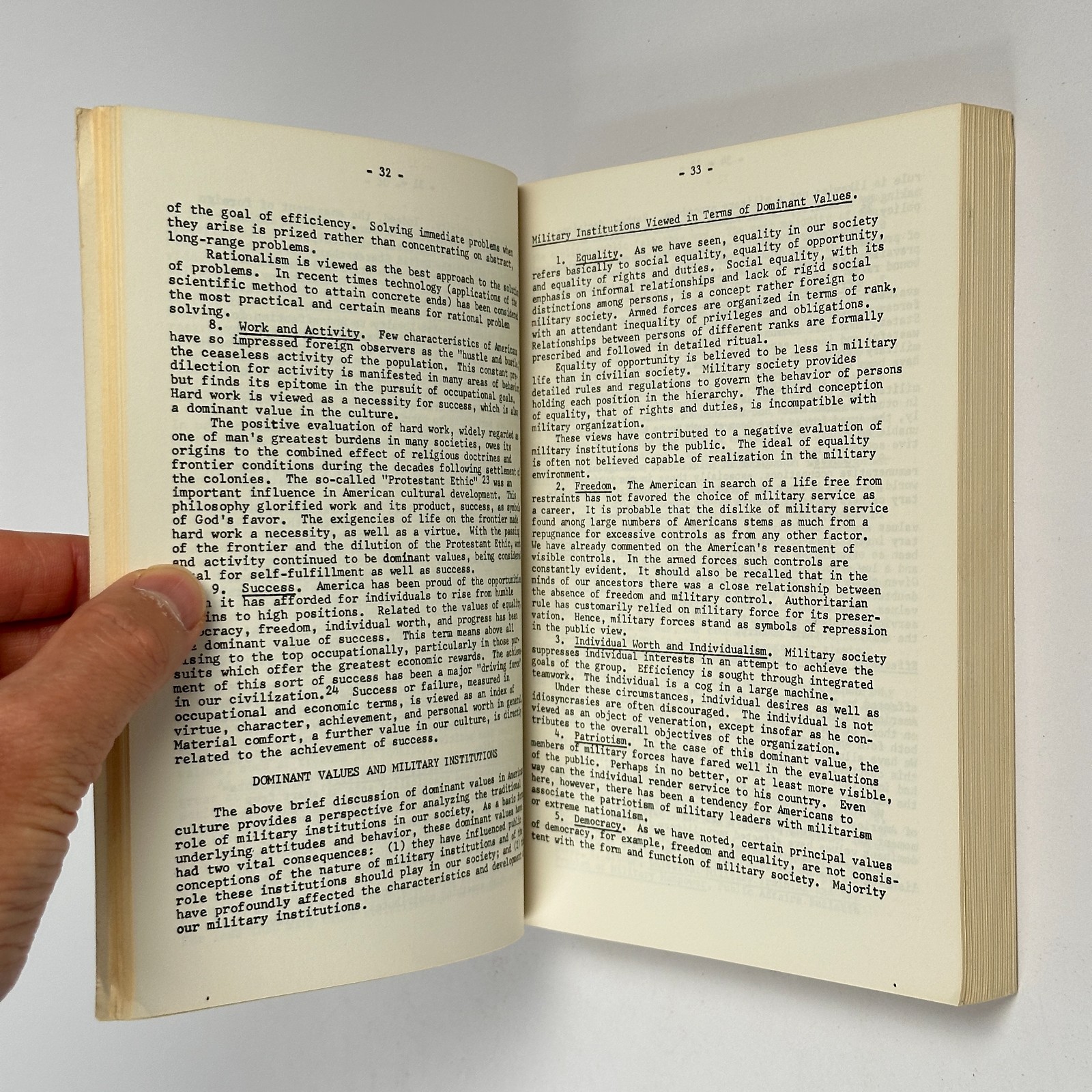 1965 „Military Sociology: Study of American Military Institutions & Life“ (PB)