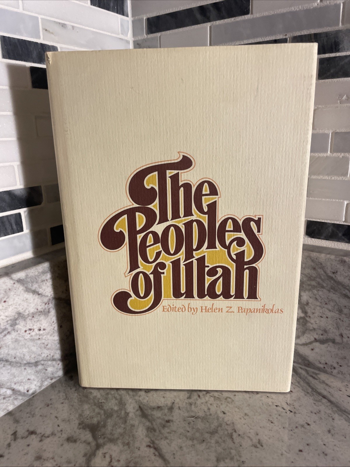 VINTAGE The Peoples of Utah by Utah State Historical Society HC 1981