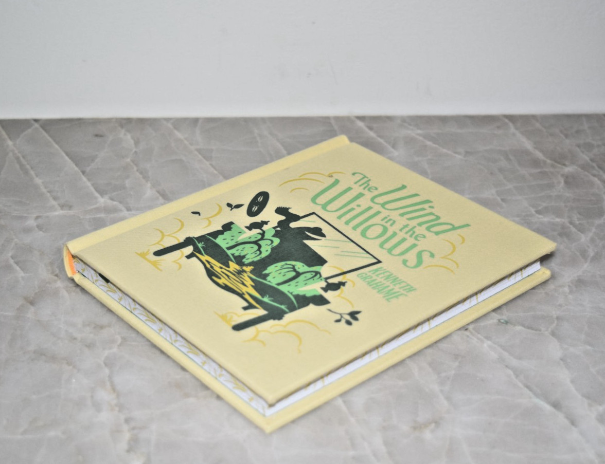 New Wind in the Willows Kenneth Grahame Illustrated Hardcover