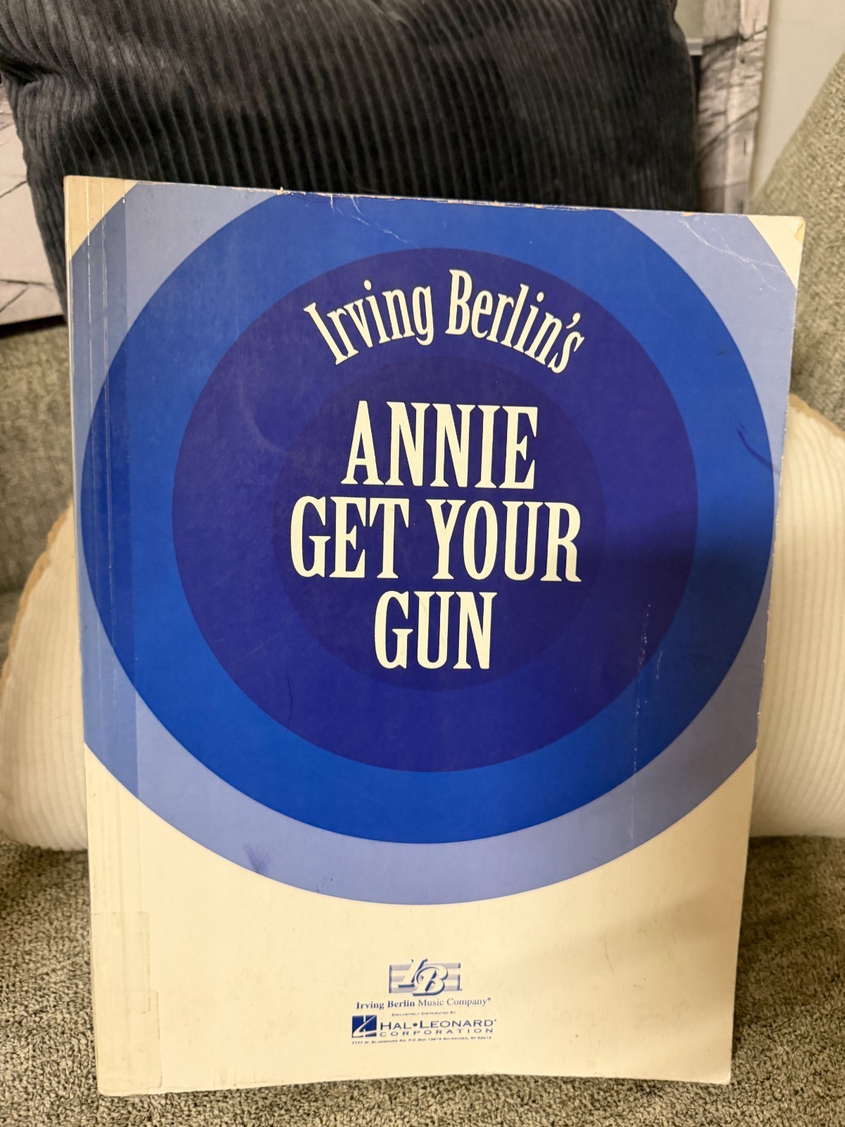 Annie Get Your Gun Libretto 1980 PB Irving Berlin ExLibrary Good Music Sheets