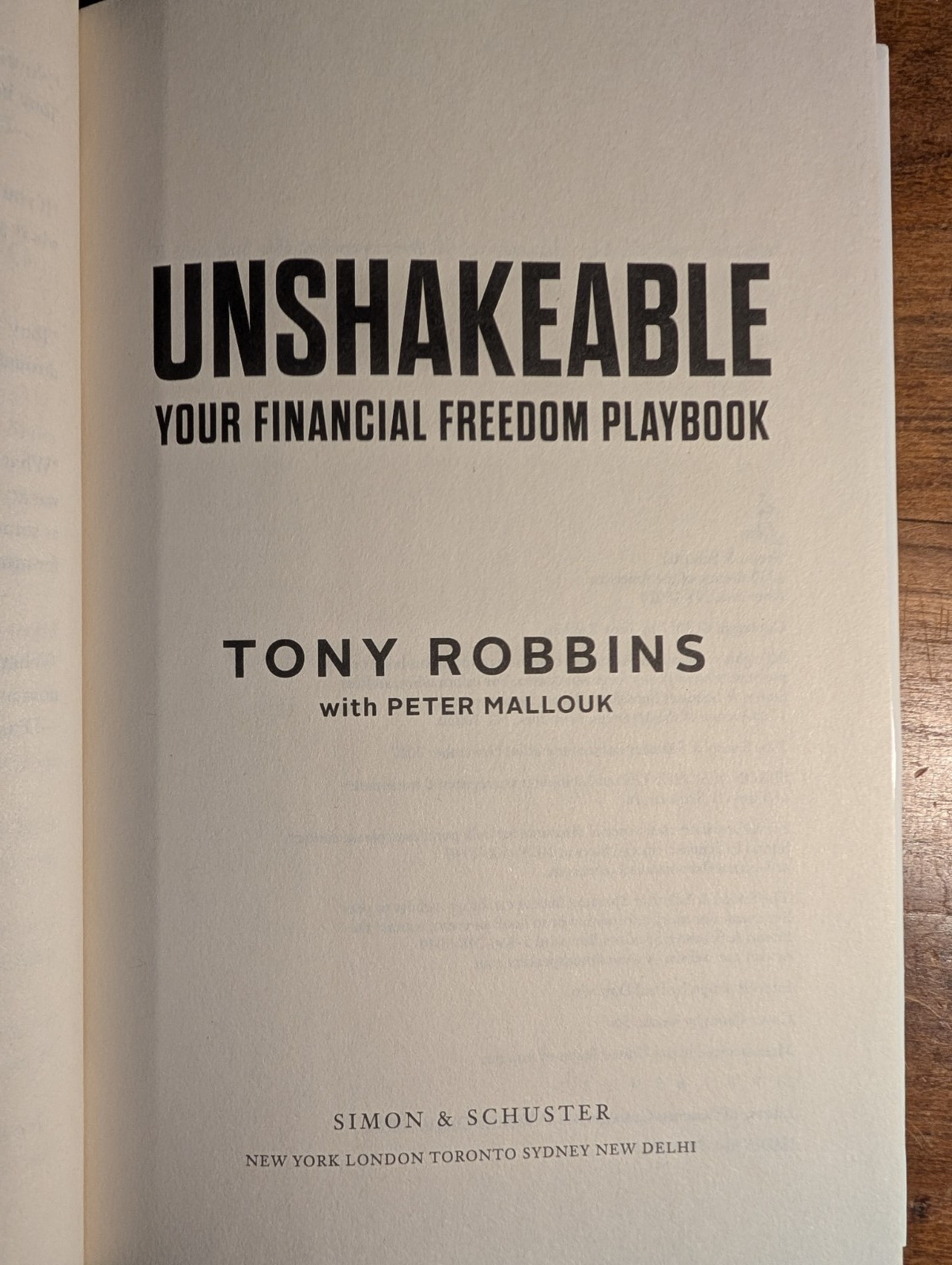 Tony Robbins ~ Unshakeable ~ Signed ~ 1st/1st ~ HC/DJ ~ Simon & Schuster ~ 2017