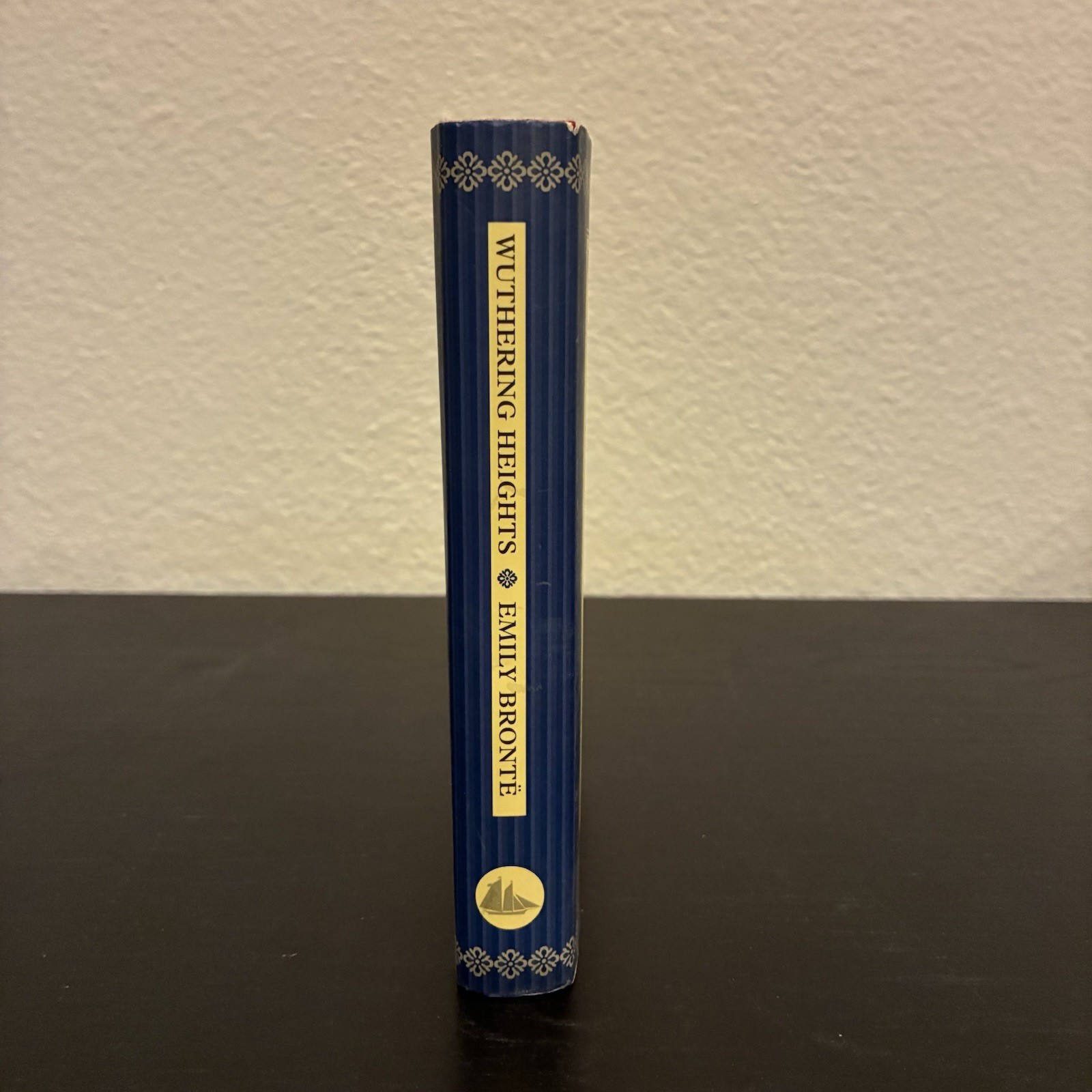 Barnes Noble Collectors Library Mini Hardcover Wuthering Heights- Emily Bronte