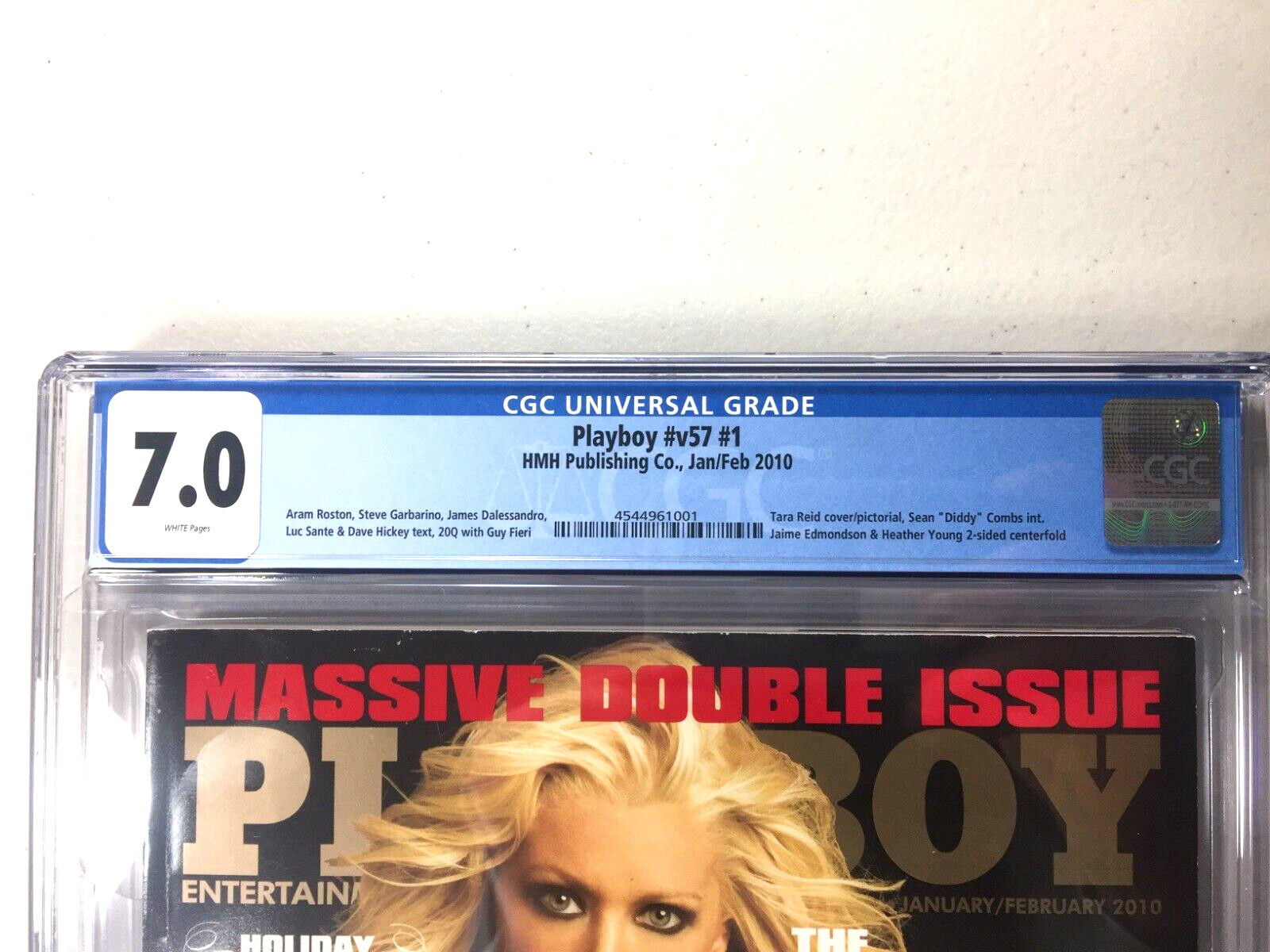 Graded Tara Reid Playboy Cover Magazine CGC 7.0 Grade January 2010 Puff P Diddy