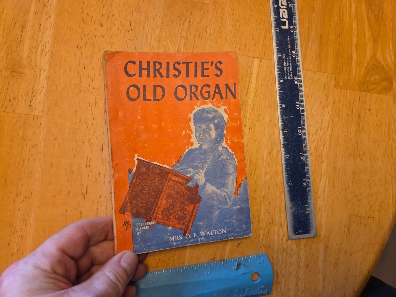 Christie’s Old Organ by Mrs. O. F. Walton – Moody Press Paperback