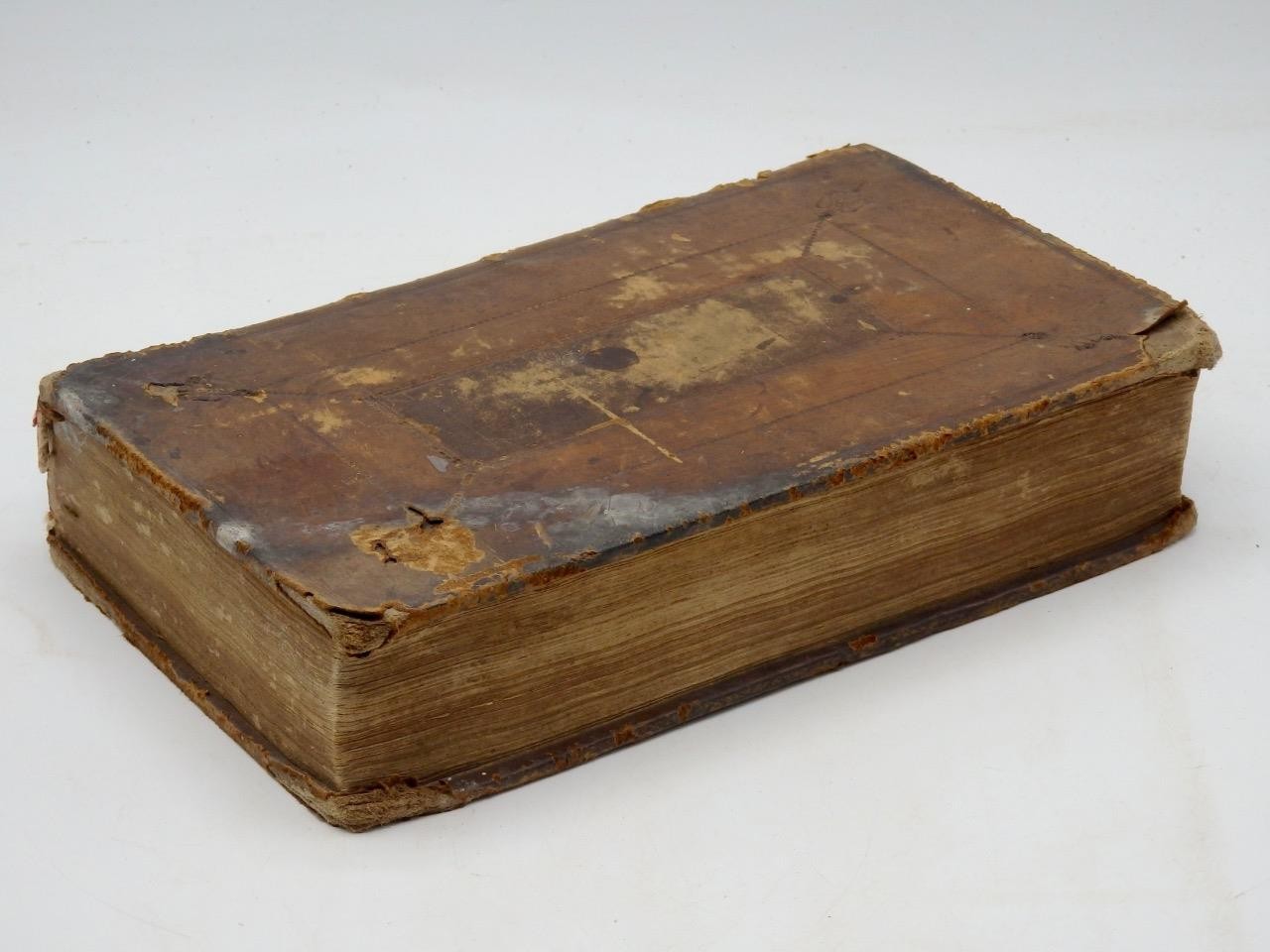 1722 UNIVERSAL LIBRARY or COMPLEAT SUMMARY of SCIENCE – FULL LEATHER Very Clean