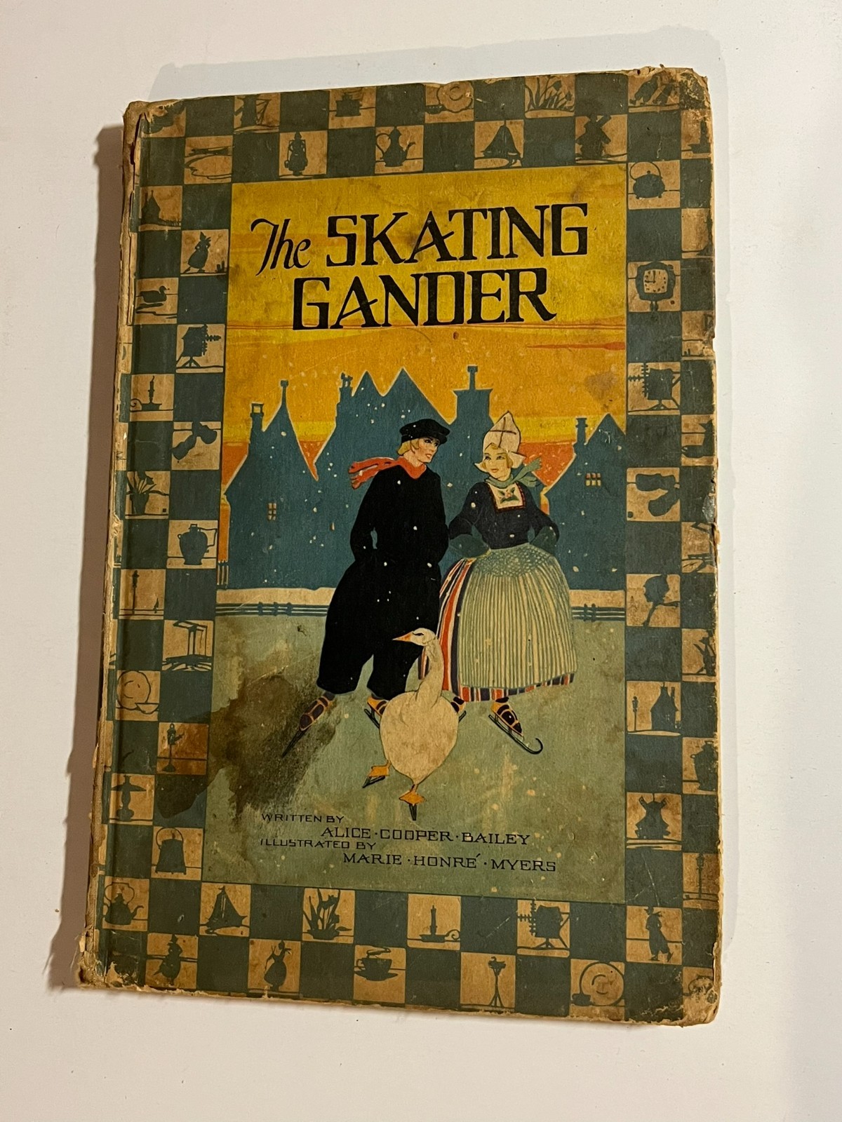 RARE 1927 The Skating Gander Book by Alice Cooper Bailey P.F. Volland Joliet IL