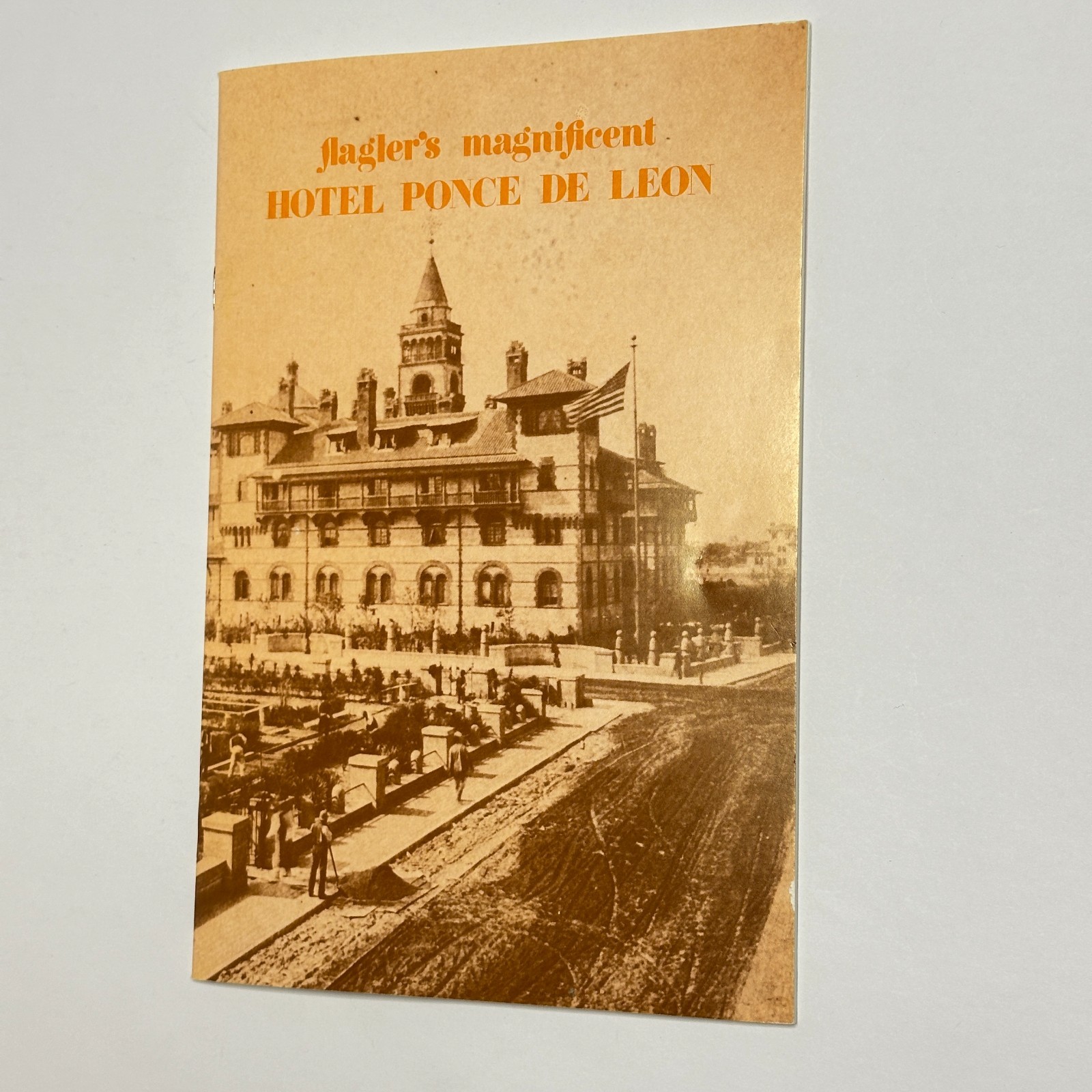 St. Augustine Florida History „Hotel Ponce de Leon“ & Flagler Biography (1990)