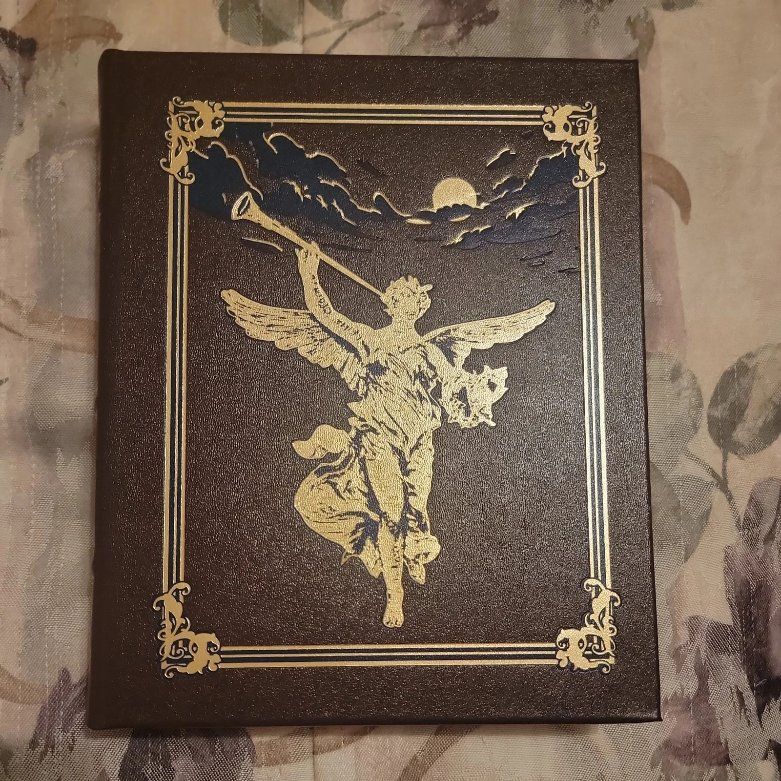 Easton Press A DICTIONARY OF ANGELS by Gustav Davidson | Like New Copy!