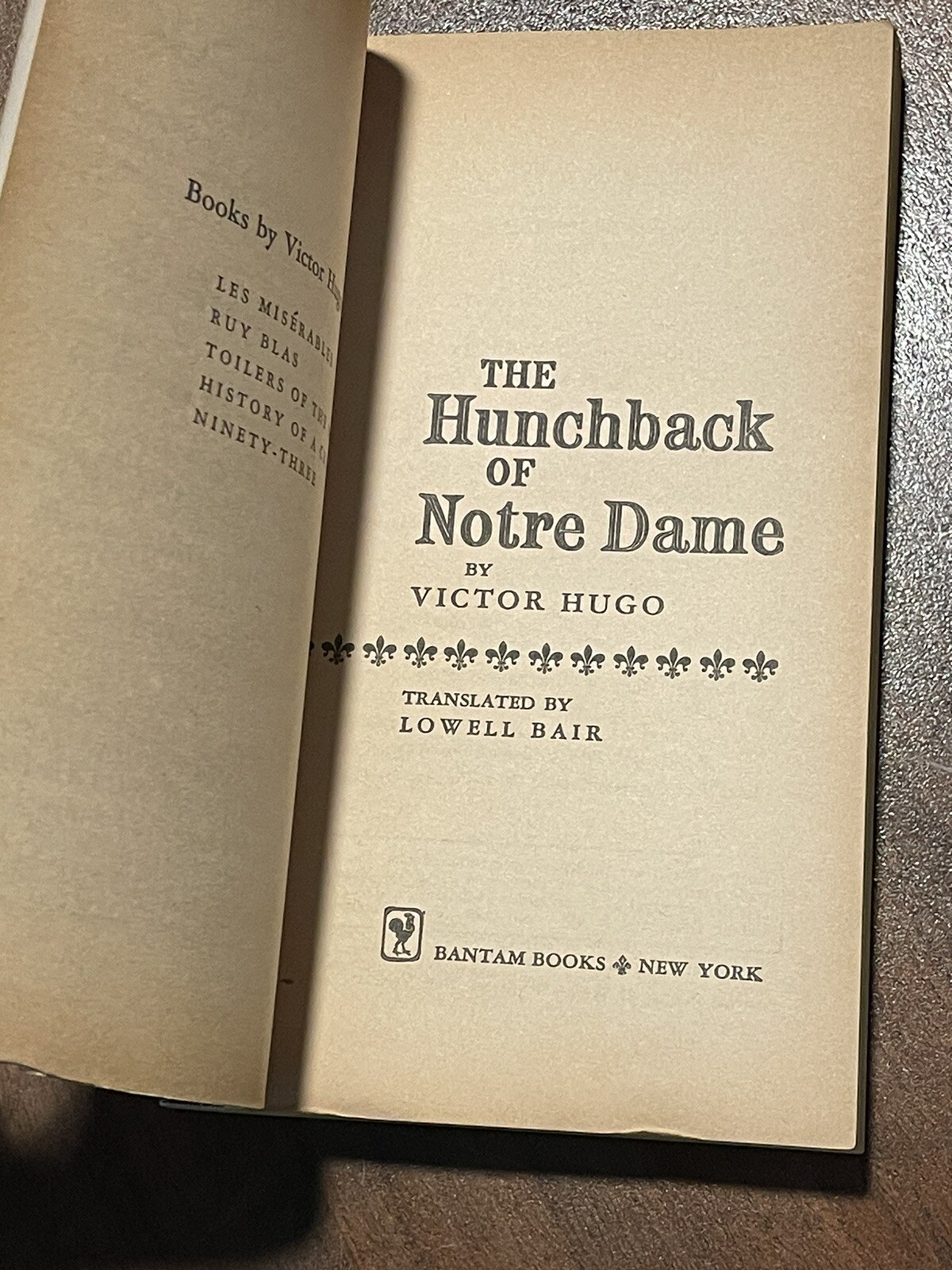 The Hunchback of Notre-Dame BY VICTOR HUGO (1956, Mass Market) Bantam Books