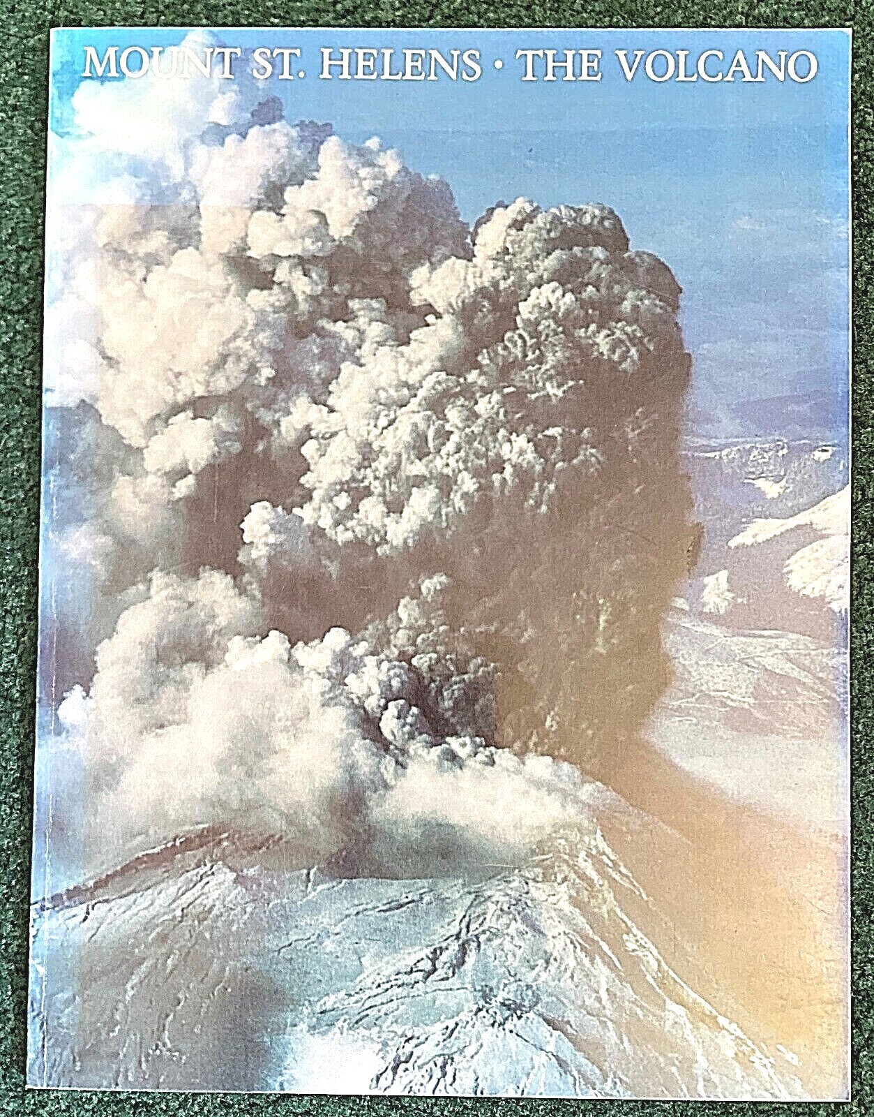 Vintage 1980 Mount St. Helens The Volcano Book-The Oregonian Publishing Company