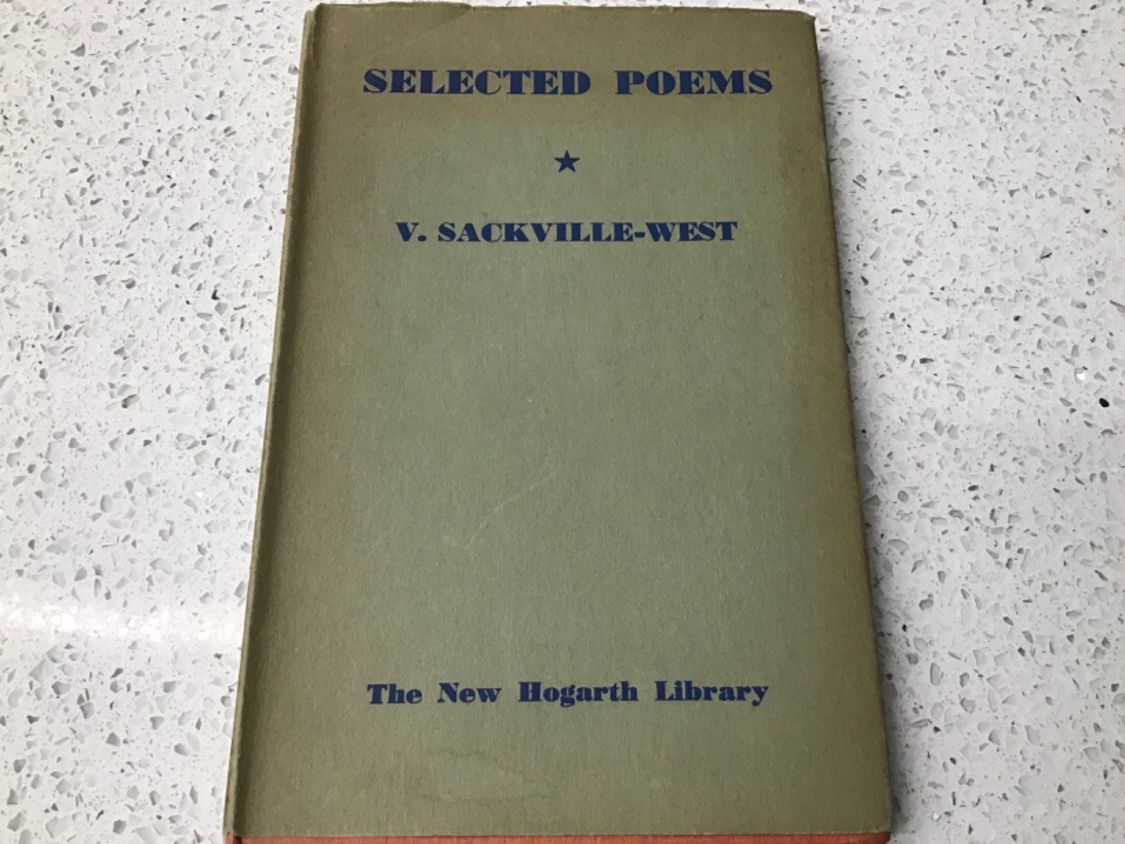 SELECTED POEMS by V. Sackville-West The New Hogarth Library Vol. IV 1941