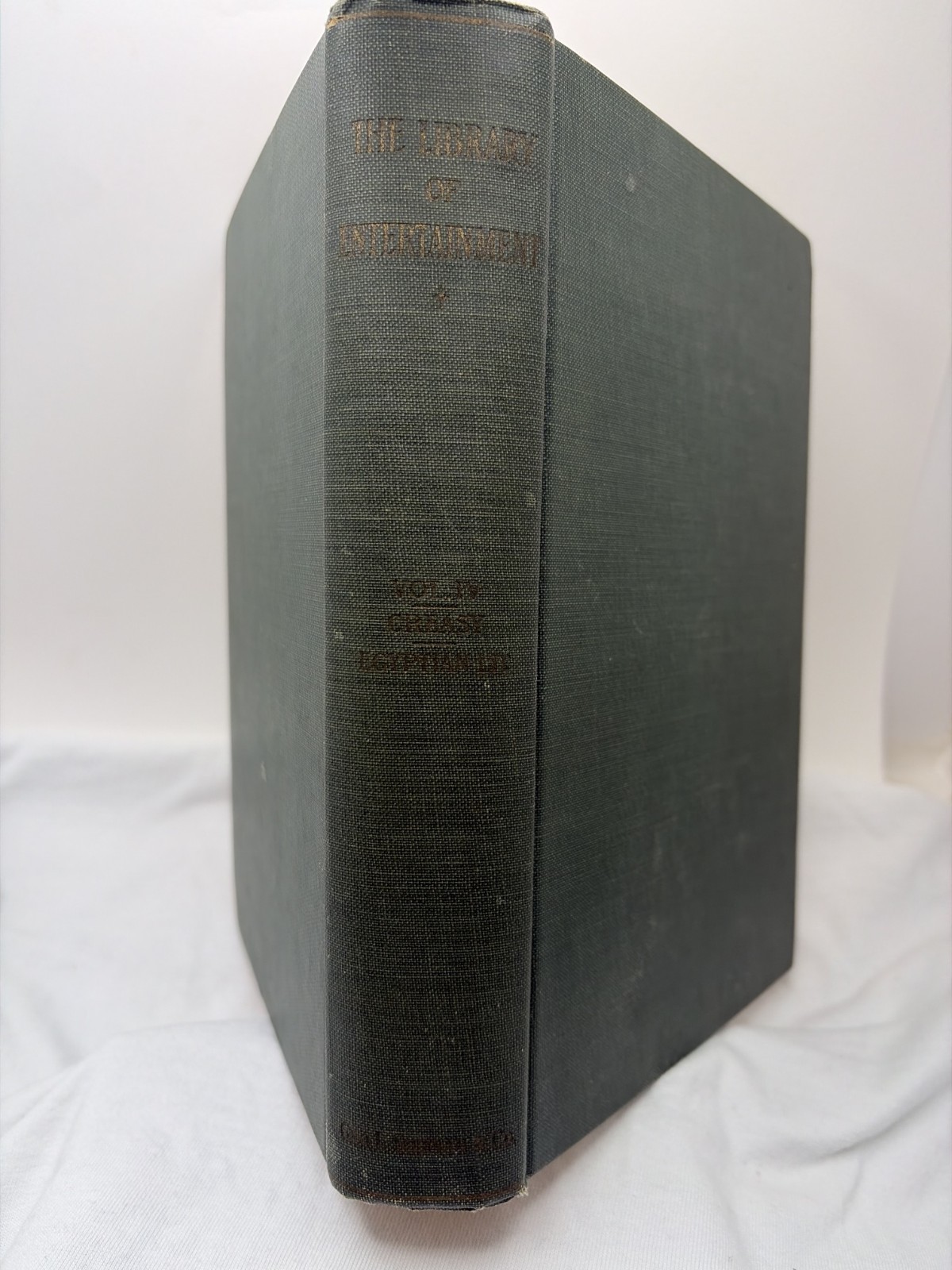 Geo. L. Shuman & Co. Library of Entertainment Vol. IV Illustrated 1918 Hardcover